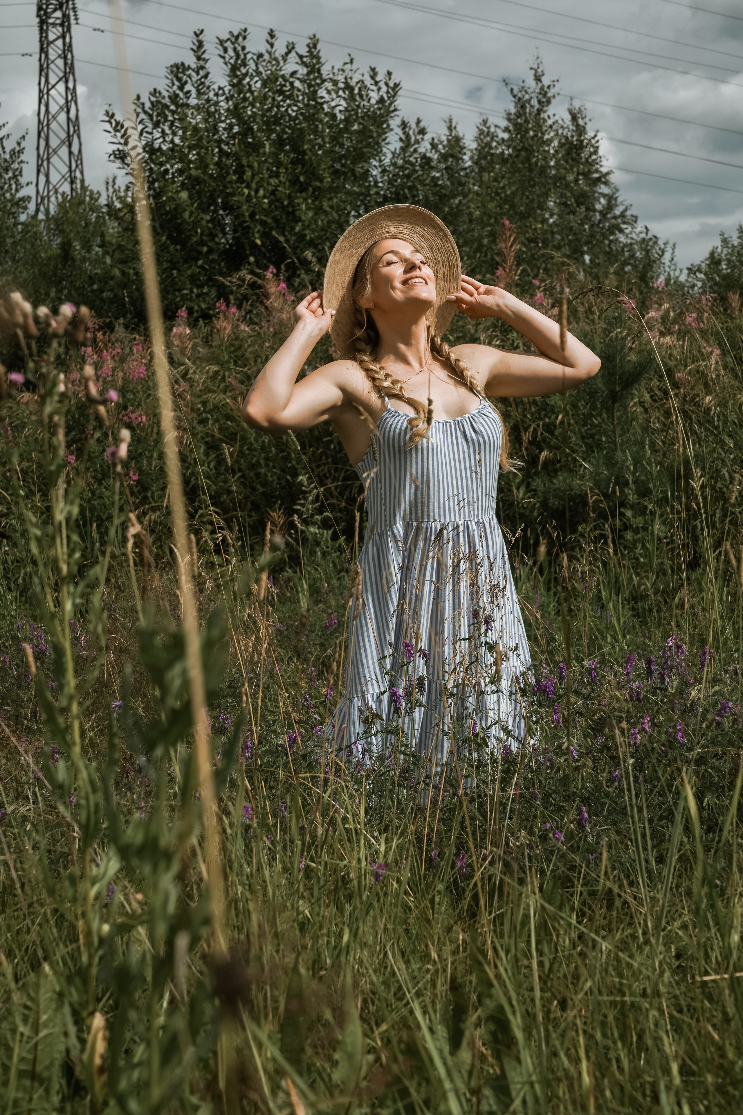 Семейная съёмка на старой Мельнице. Свадебный, семейный и контент фотограф в Санкт- Петербурге Елена Грие