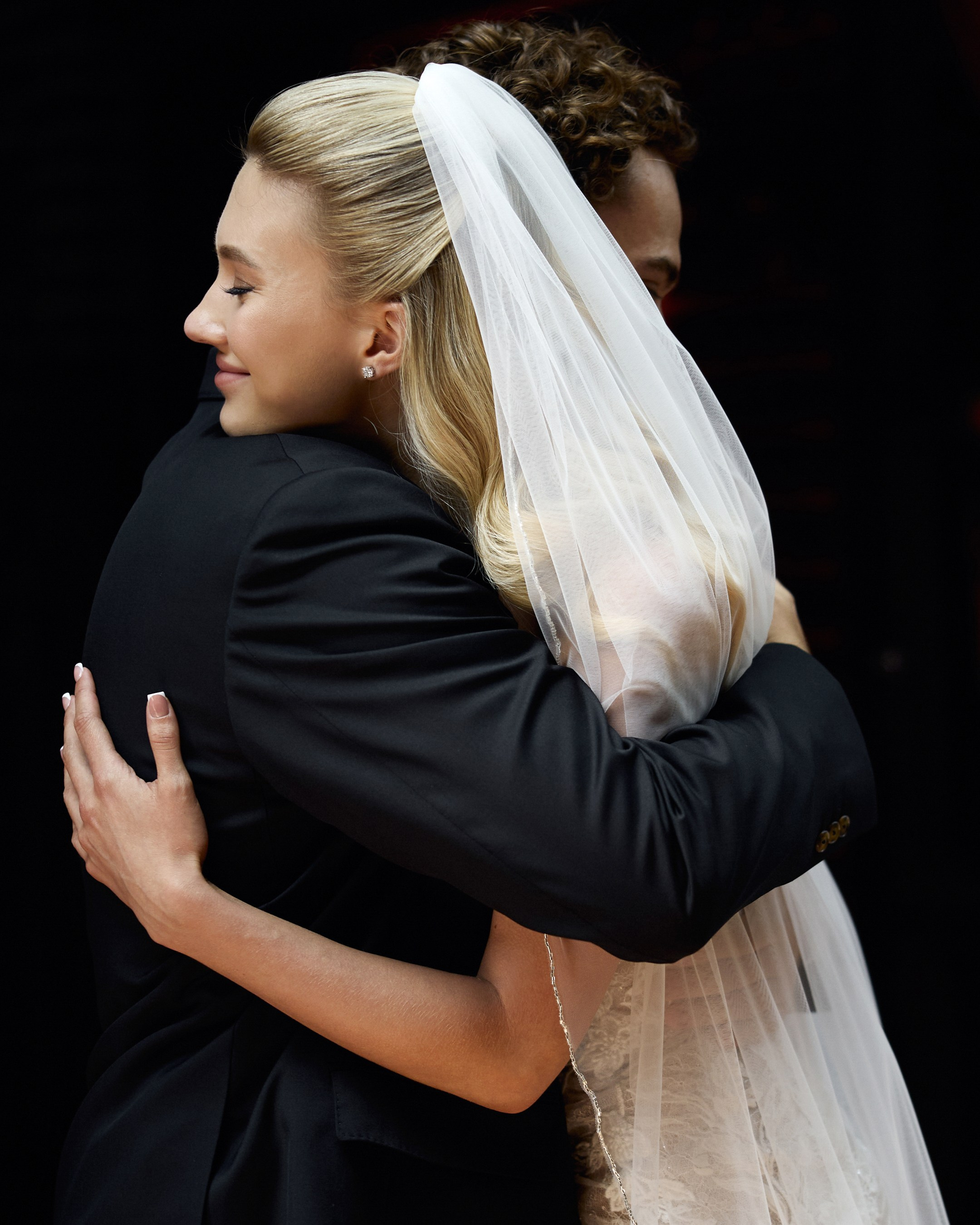 Ярче люби, ярче сияй. Дмитрий Малявка | Профессиональный свадебный фотограф в Ростове, Москве и любой точке мира