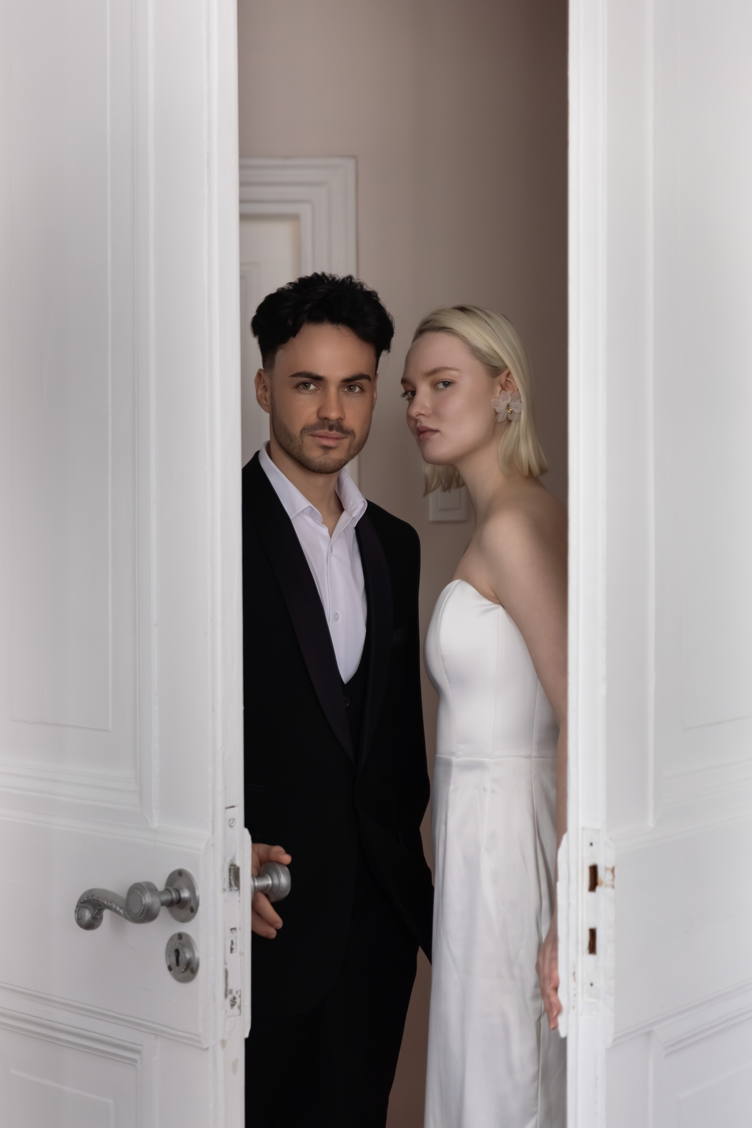 Свадебный фотограф в Москве: профессиональная фотосъёмка вашей свадьбы под ключ