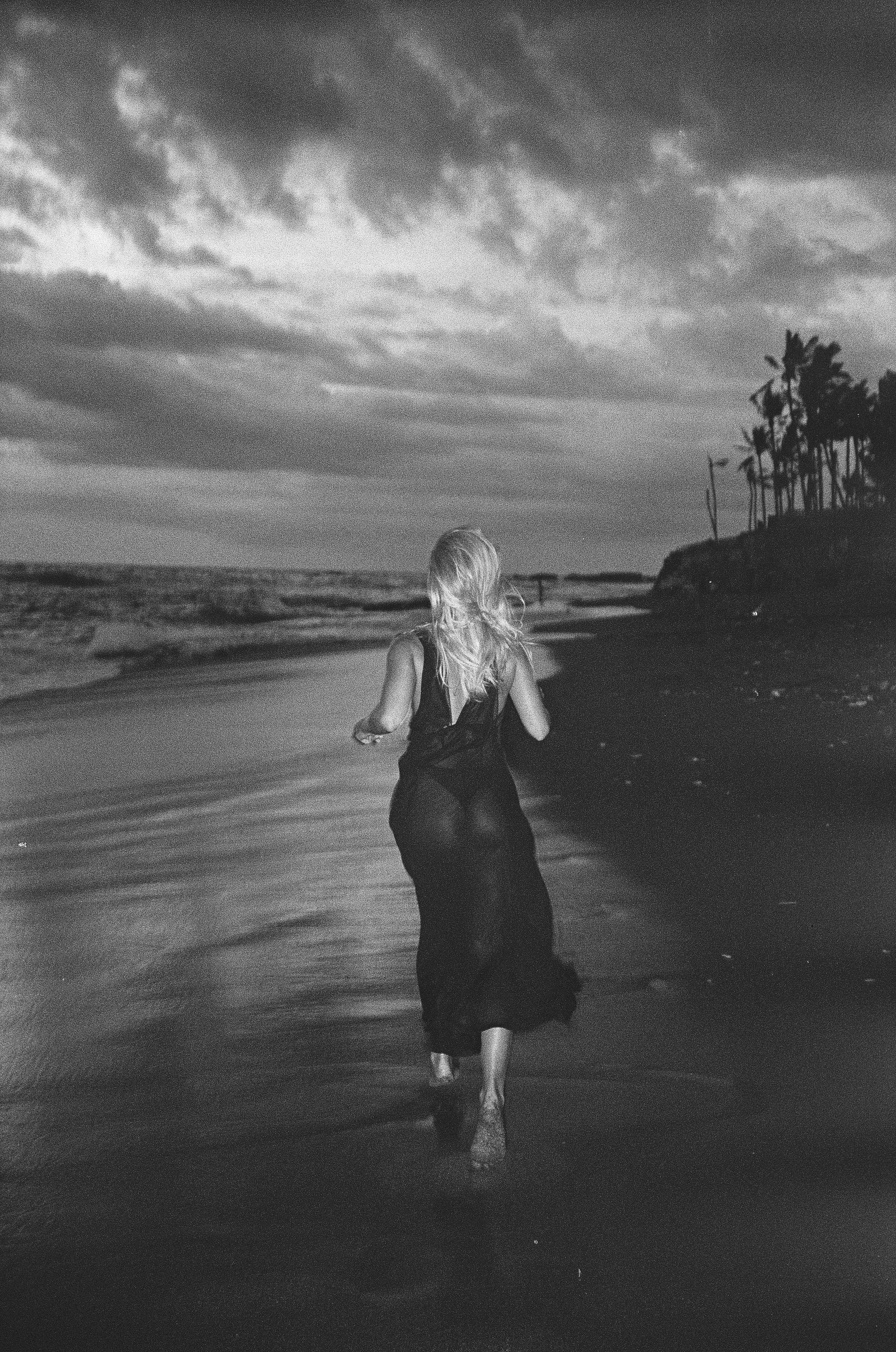 Who u are?. Carolinetru