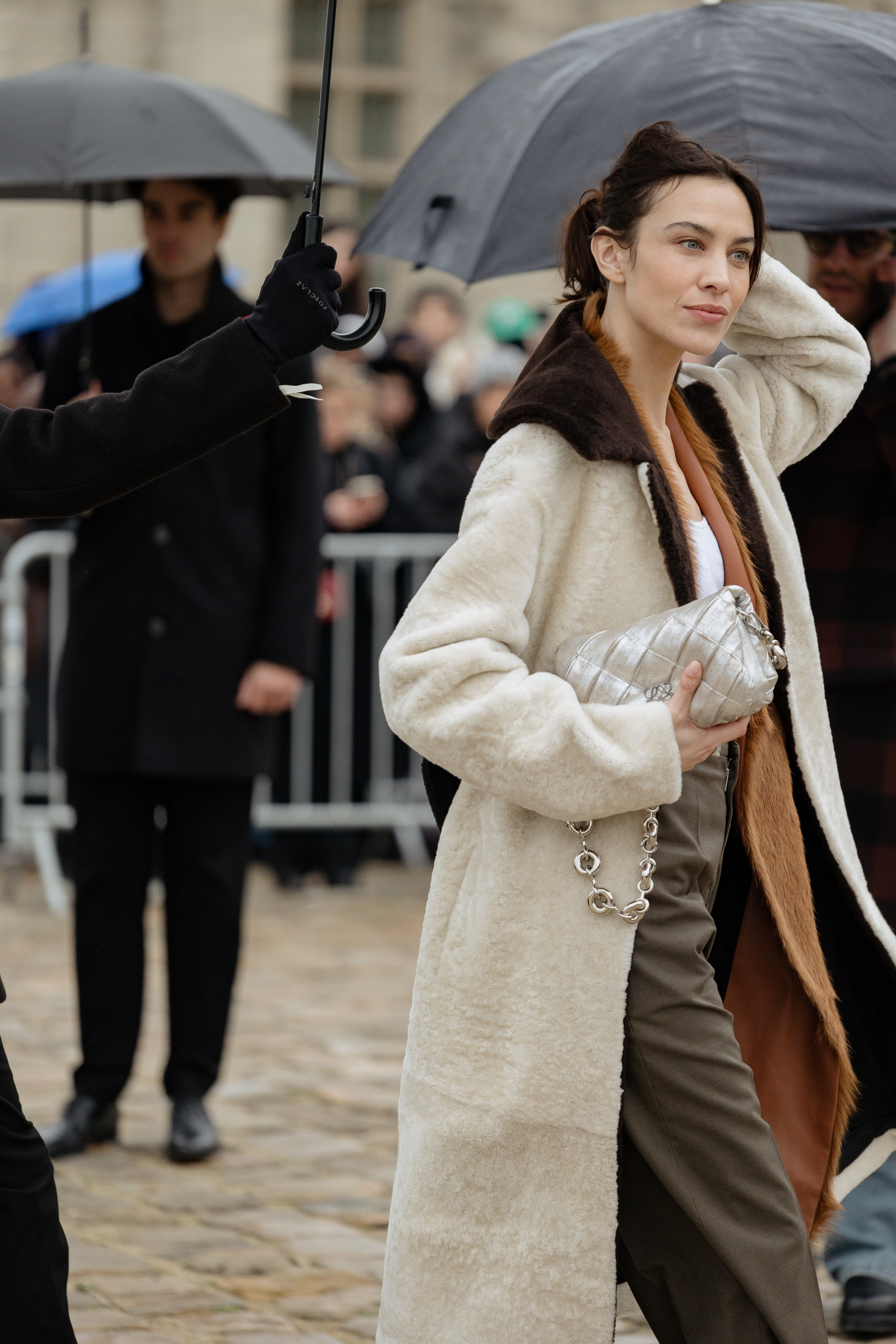 LOEWE PFW WOMENSWEAR FALL-WINTER 24/25. Photographer in Milan Ivan Goncharov