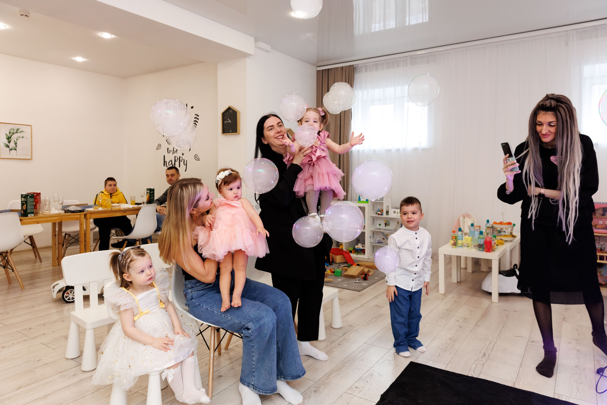 Клуб семейных развлечений Гости. Фотограф Новосибирск — Наталья Гресь