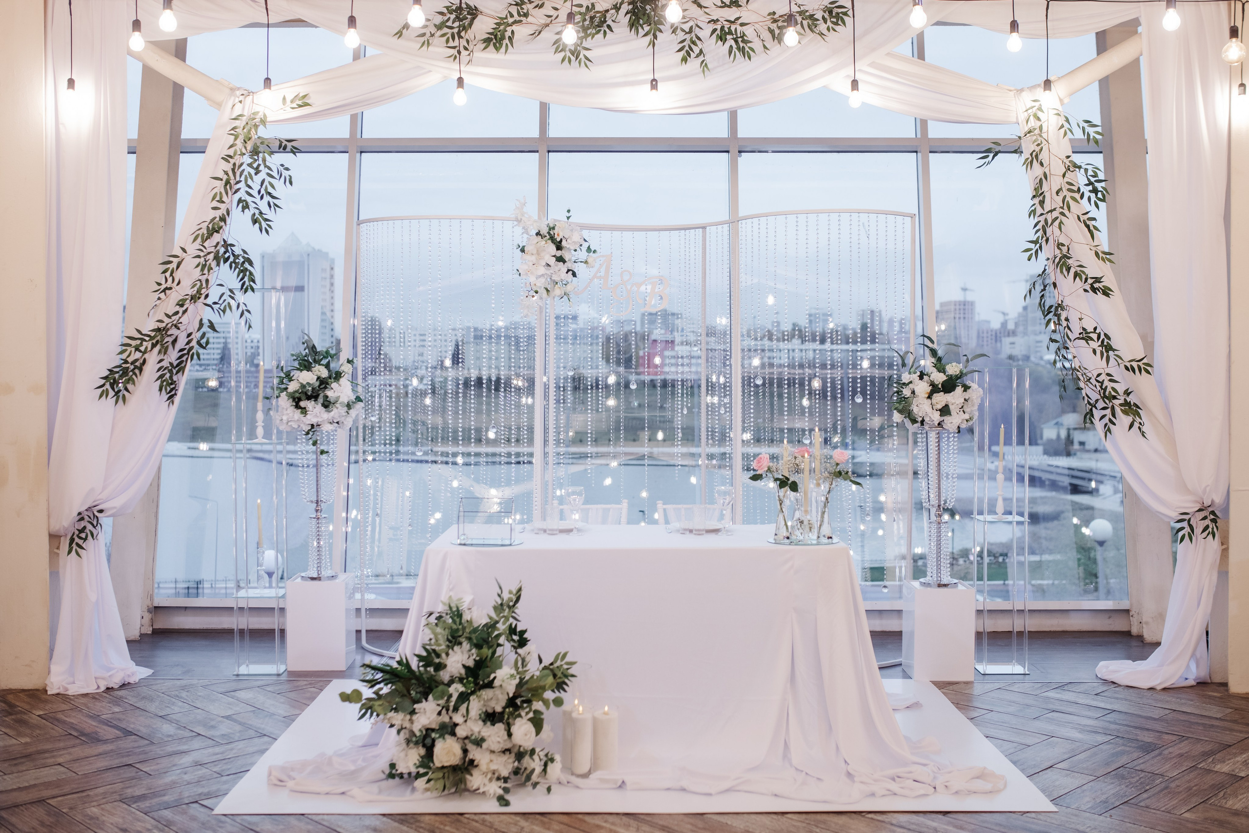 Президиум. Свадебное оформление Москва