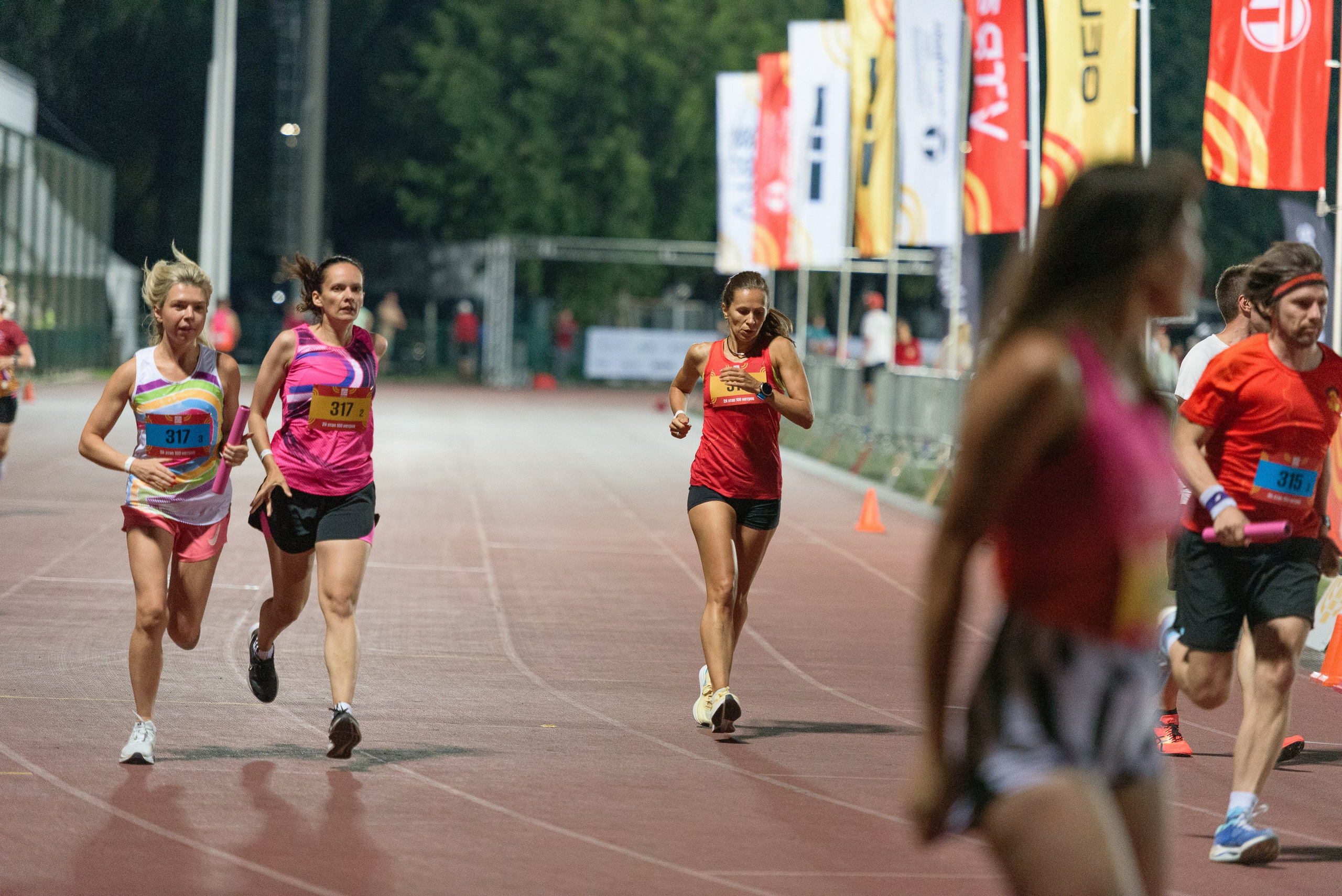 Битва беговых клубов. Репортажный фотограф Сергей Квартальнов