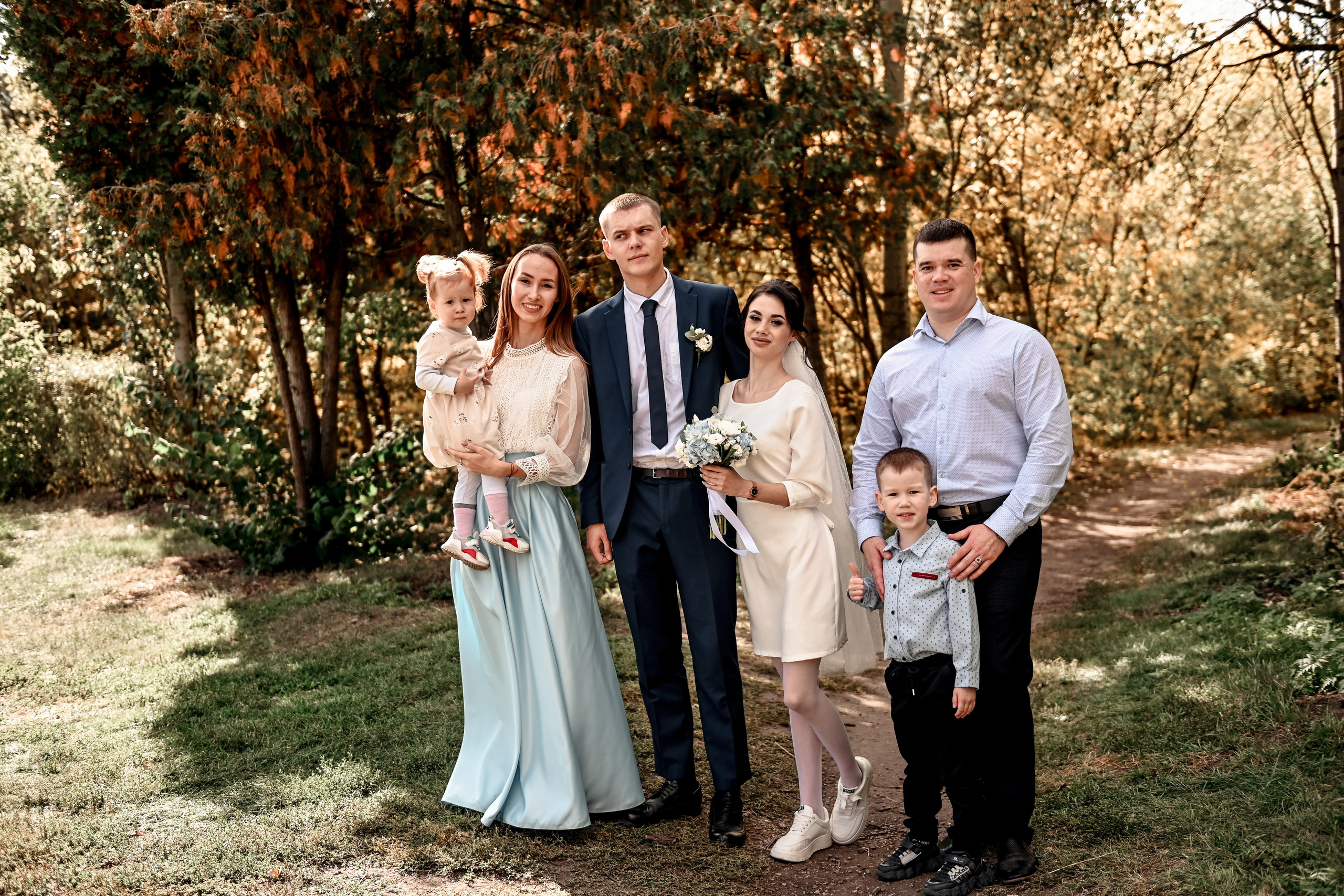 Небольшая часть фото со свадебной съемки Алексея и Даши. Свадебный, семейный, детский, контент фотограф в Омске Максим Ильин