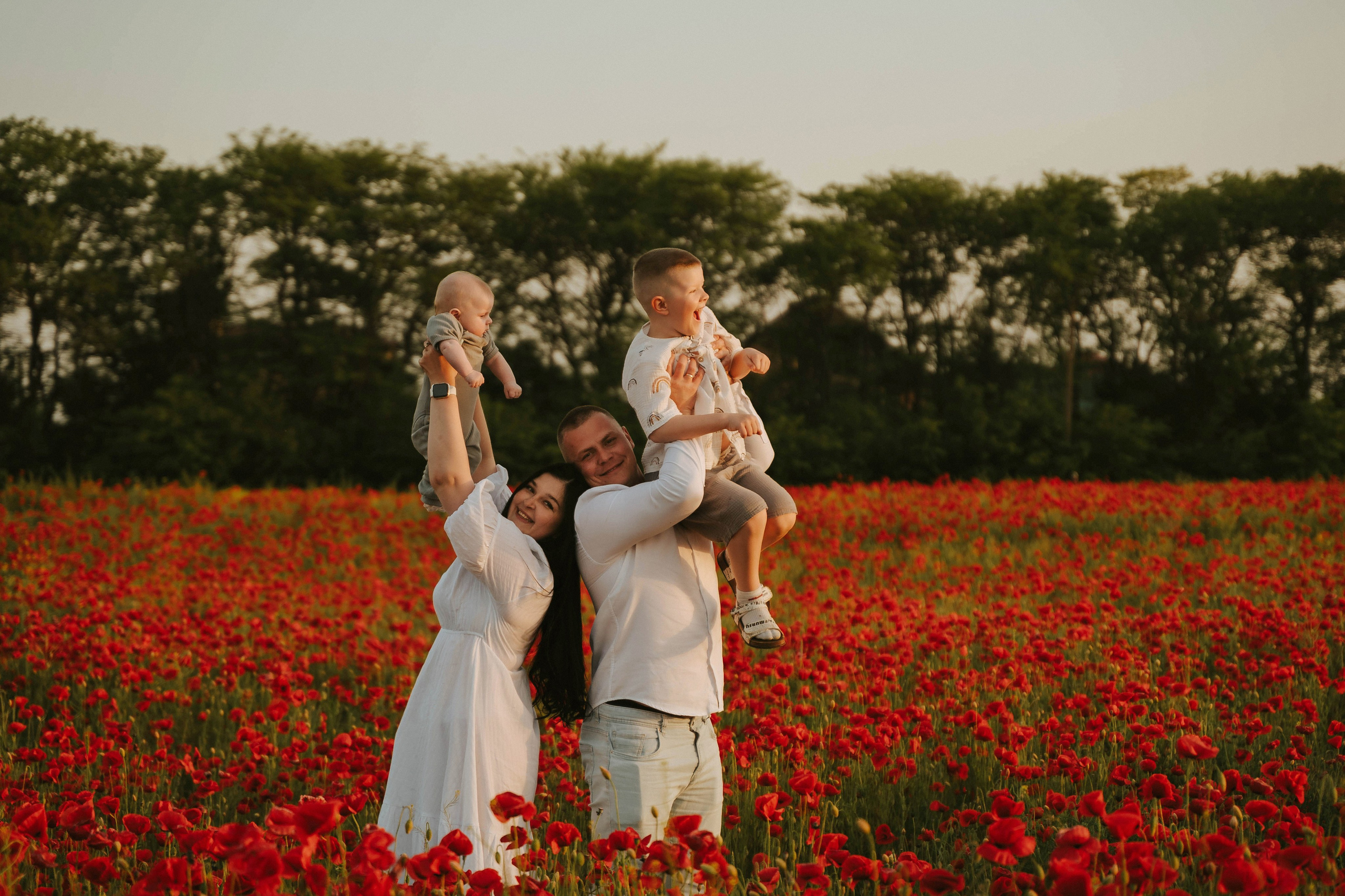 В маках. Татьяна Тагель