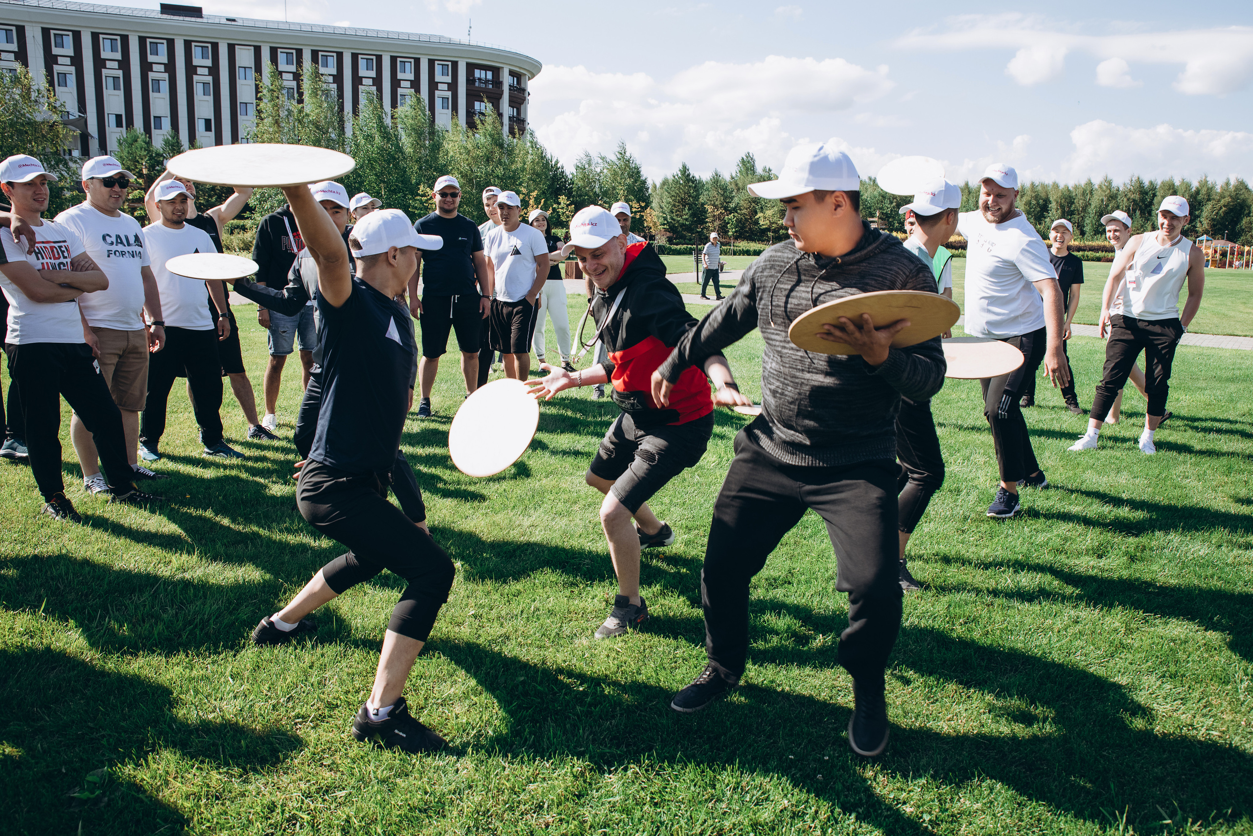 Mechta.kz. Фотограф в Нур-Султан Лю-Гуной Руслан