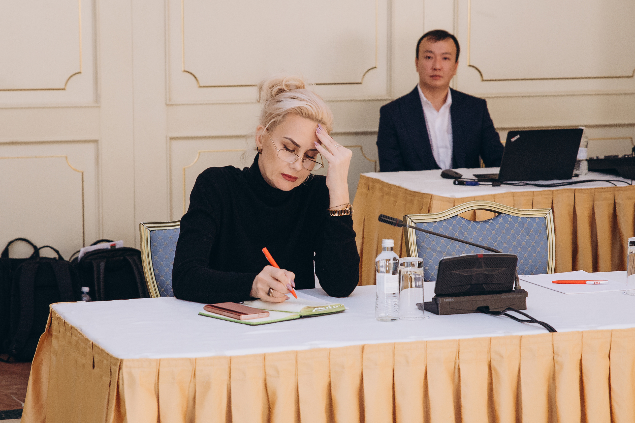 Конференции и форумы. Фотограф в Нур-Султан Лю-Гуной Руслан