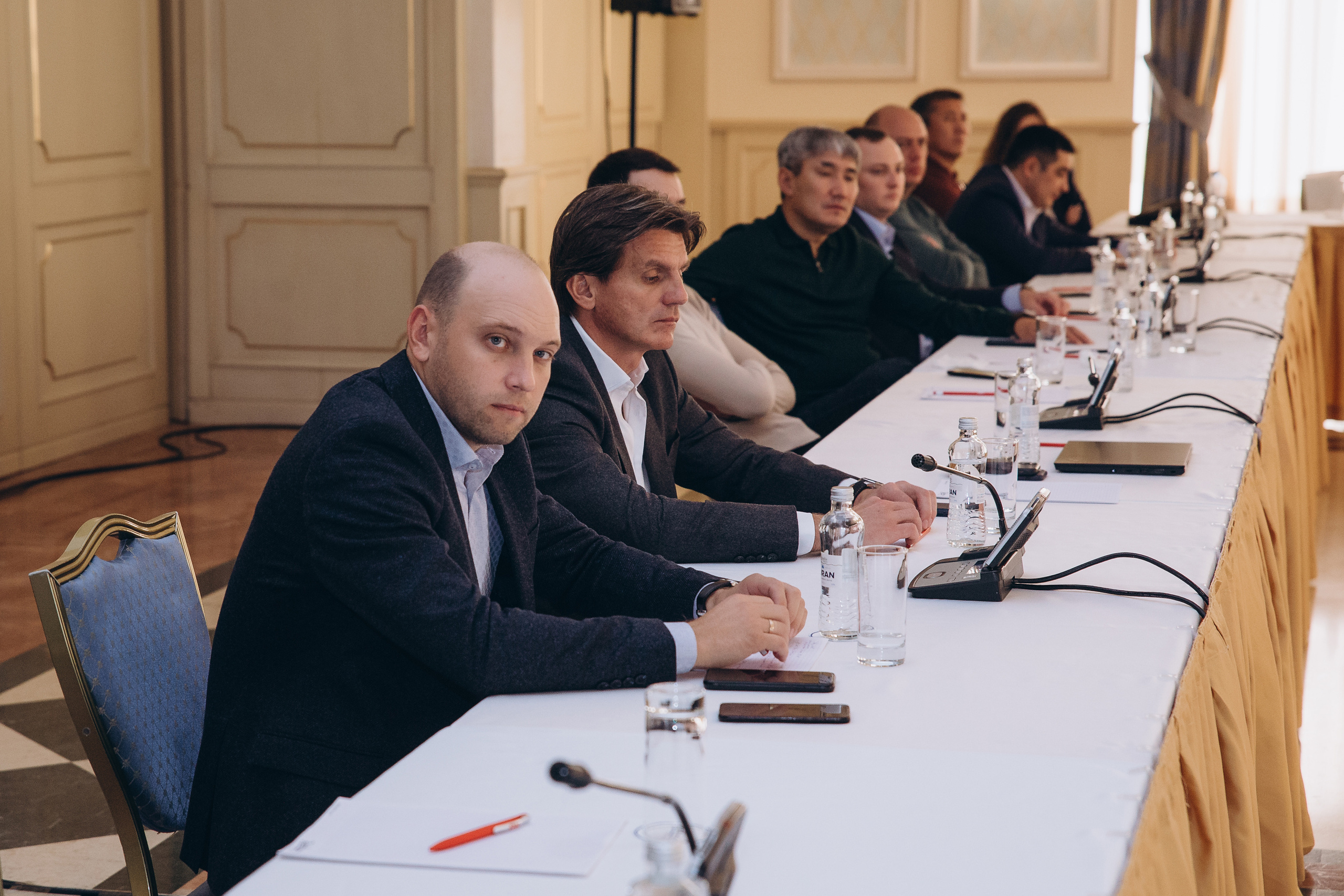 Конференции и форумы. Фотограф в Нур-Султан Лю-Гуной Руслан