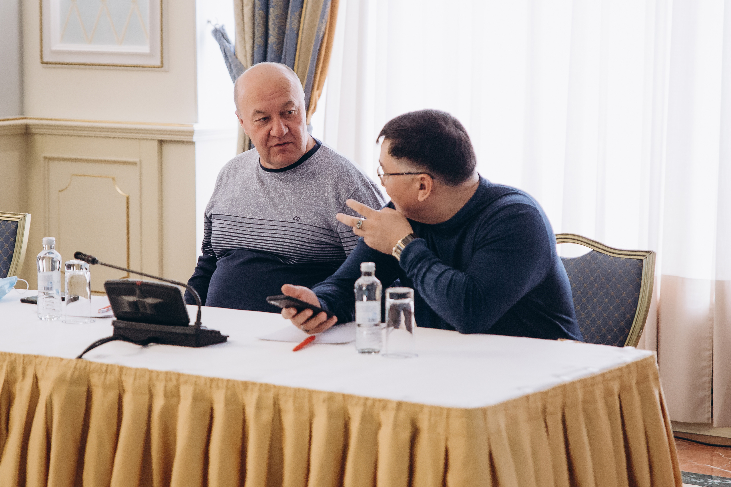 Конференции и форумы. Фотограф в Нур-Султан Лю-Гуной Руслан