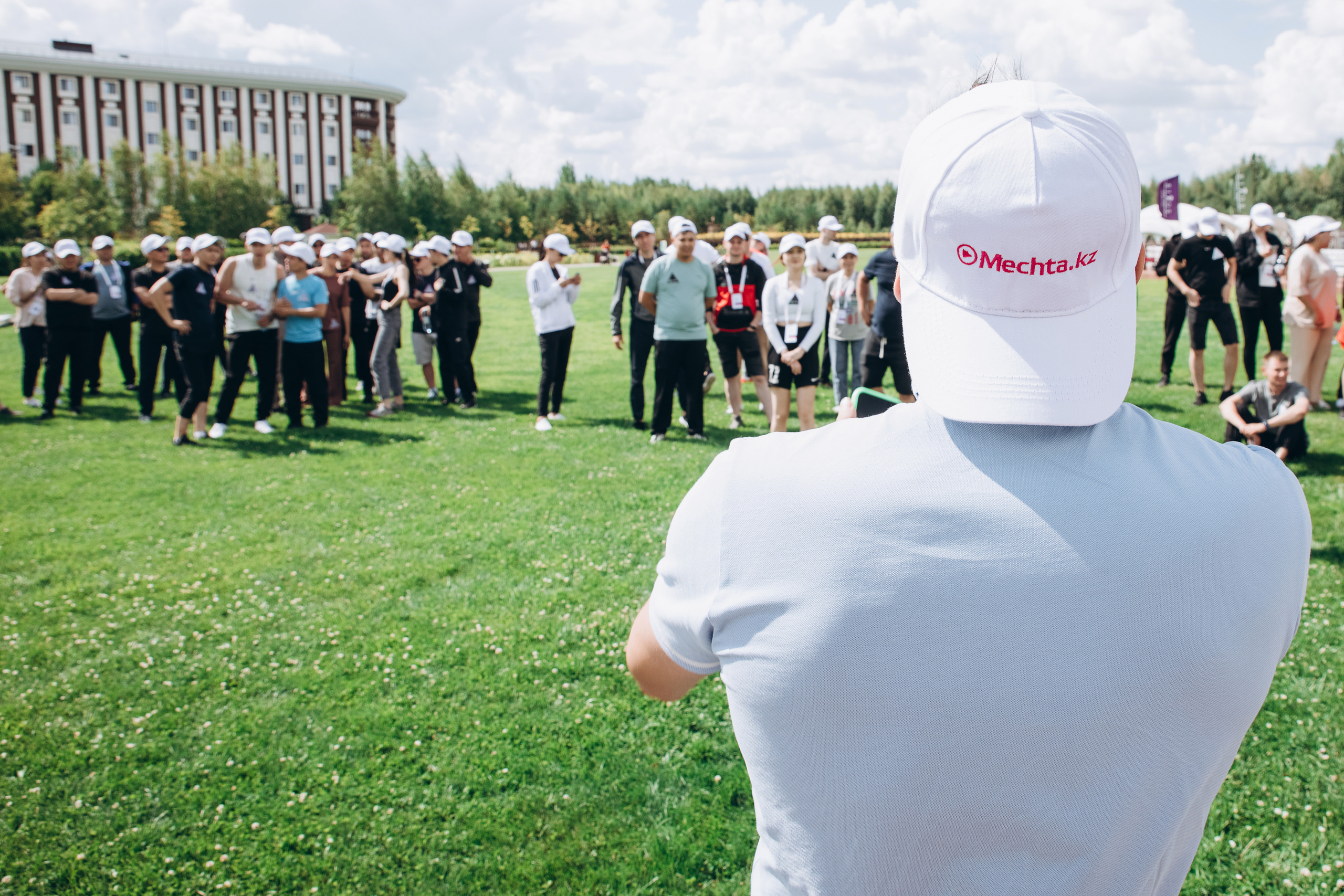 Mechta.kz. Фотограф в Нур-Султан Лю-Гуной Руслан