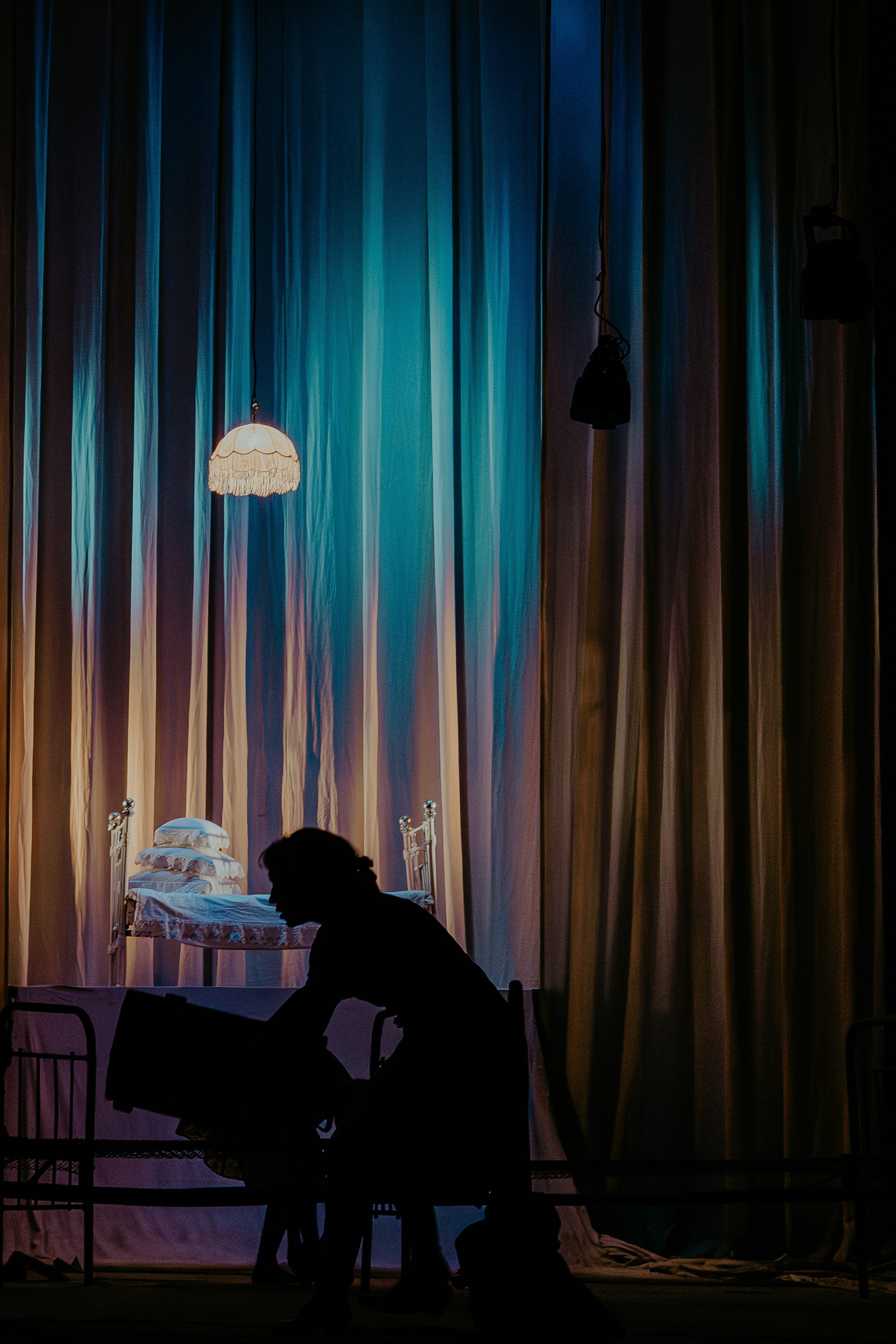 Театр Юного Зрителя " Не покидай меня». Фотограф Марк Файзулин