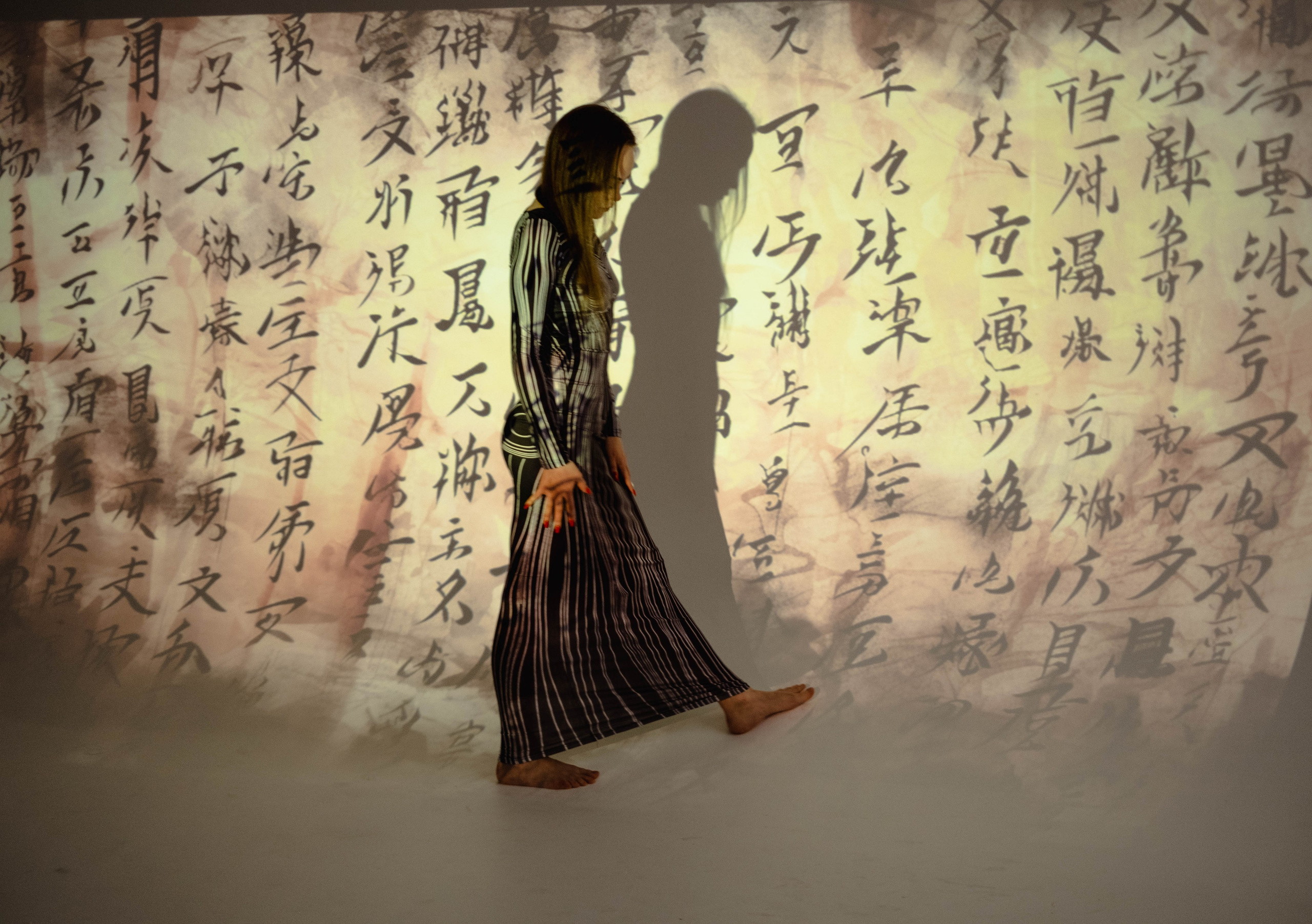 Проектор 16.03.25. Студийный, портретный, семейный фотограф Южно-Сахалинска Яна Радаева