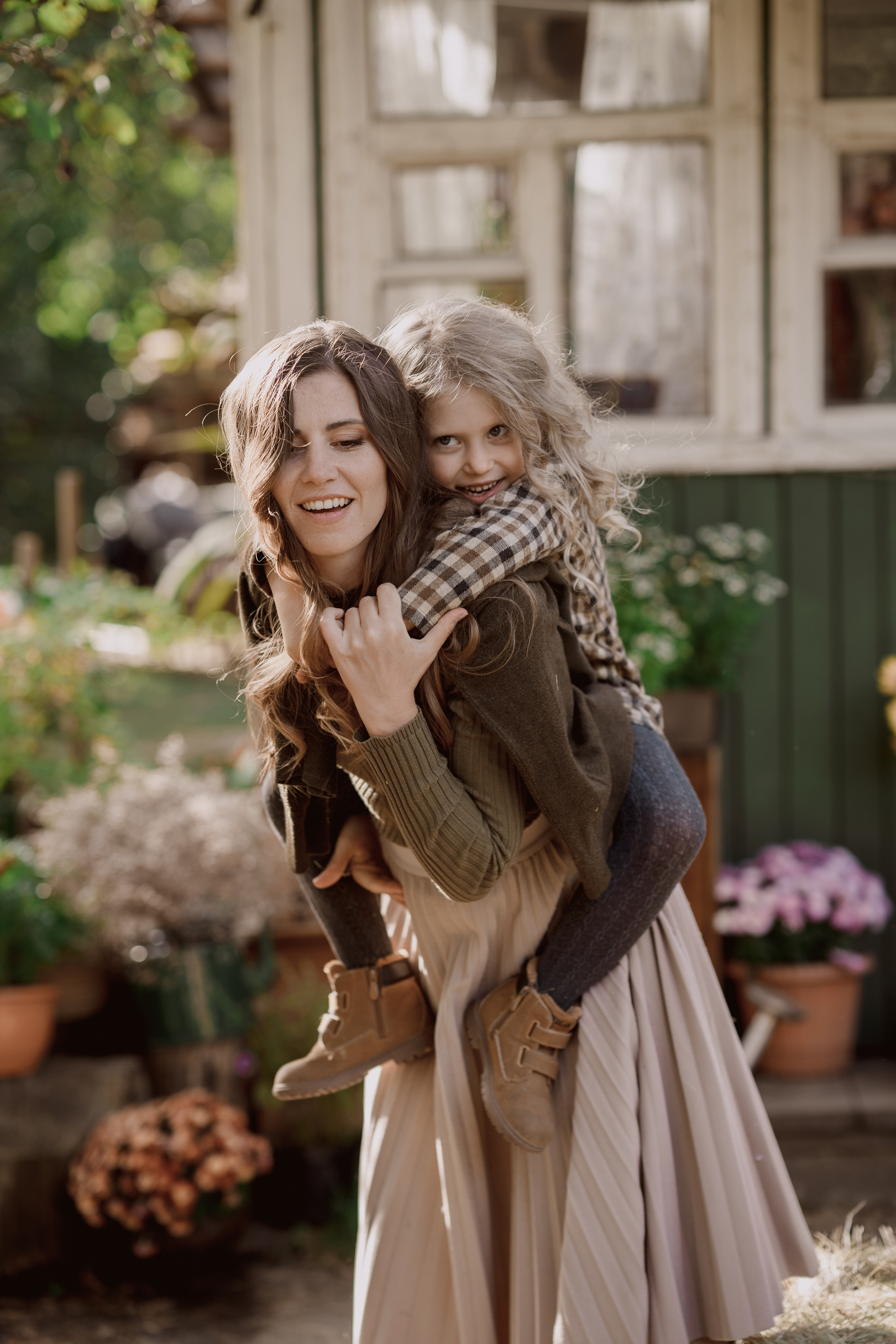 Соня с мамой. Семейная фотосессия. Семейный и детский фотограф в Сергиев Посаде, Хотьково Якимчук Любовь