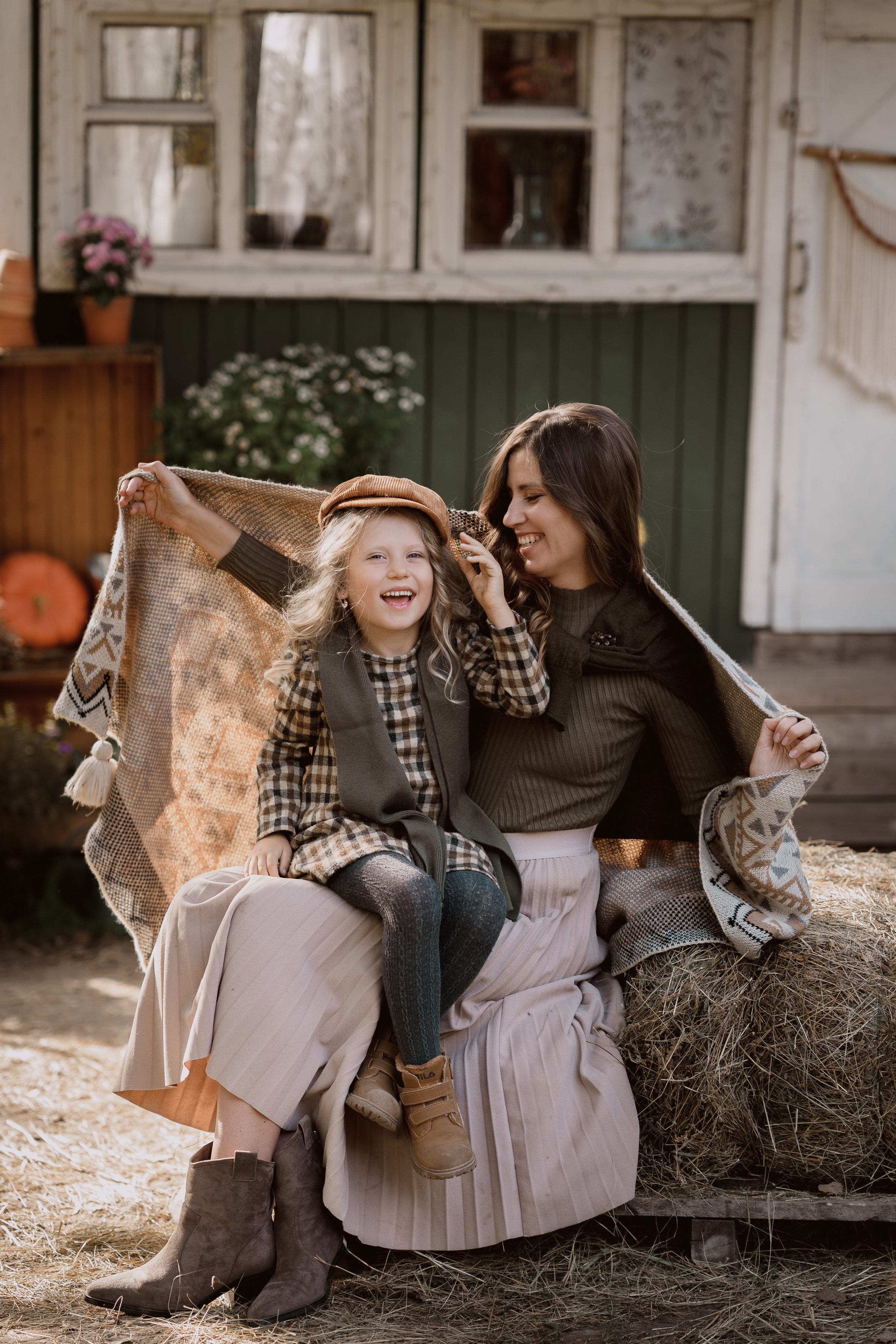 Соня с мамой. Семейная фотосессия. Семейный и детский фотограф в Сергиев Посаде, Хотьково Якимчук Любовь