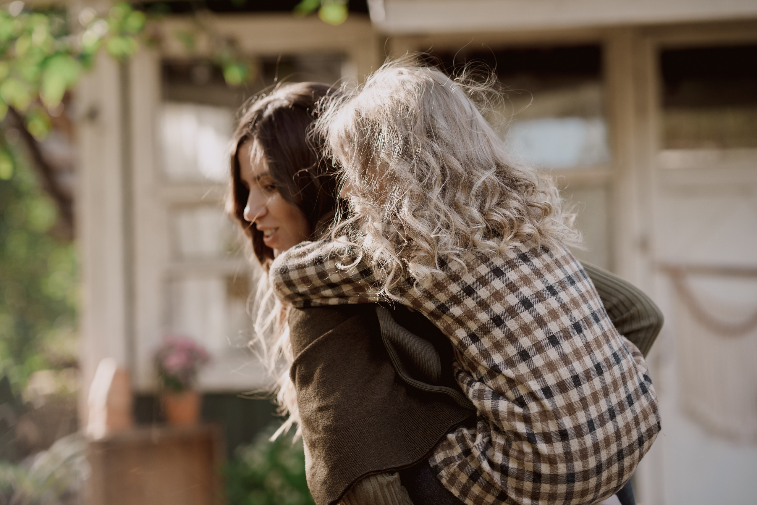 Соня с мамой. Семейная фотосессия. Семейный и детский фотограф в Сергиев Посаде, Хотьково Якимчук Любовь