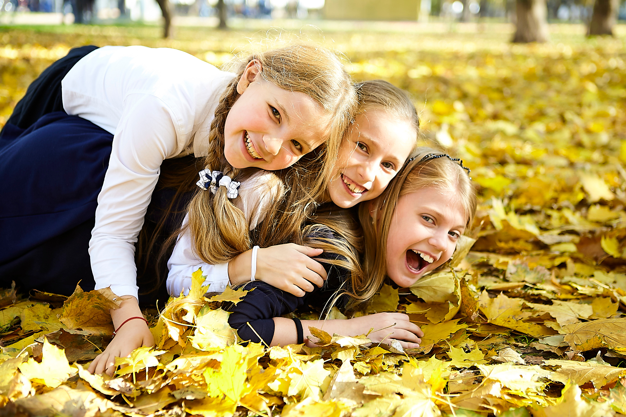 Выпускной альбом 4 класса 1284. Школьный фотограф в Москве Людмила Журавлева