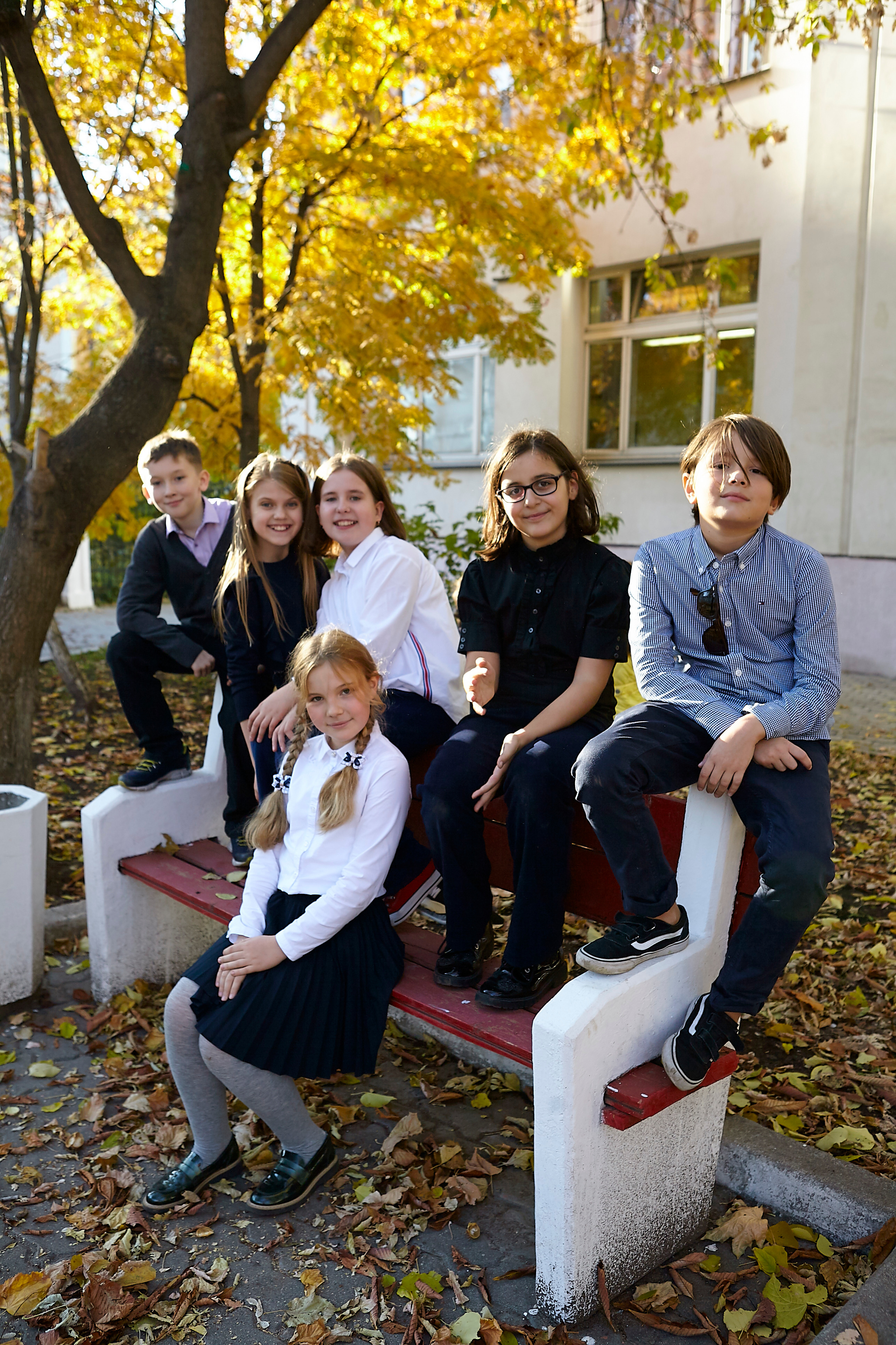 Выпускной альбом 4 класса 1284. Школьный фотограф в Москве Людмила Журавлева