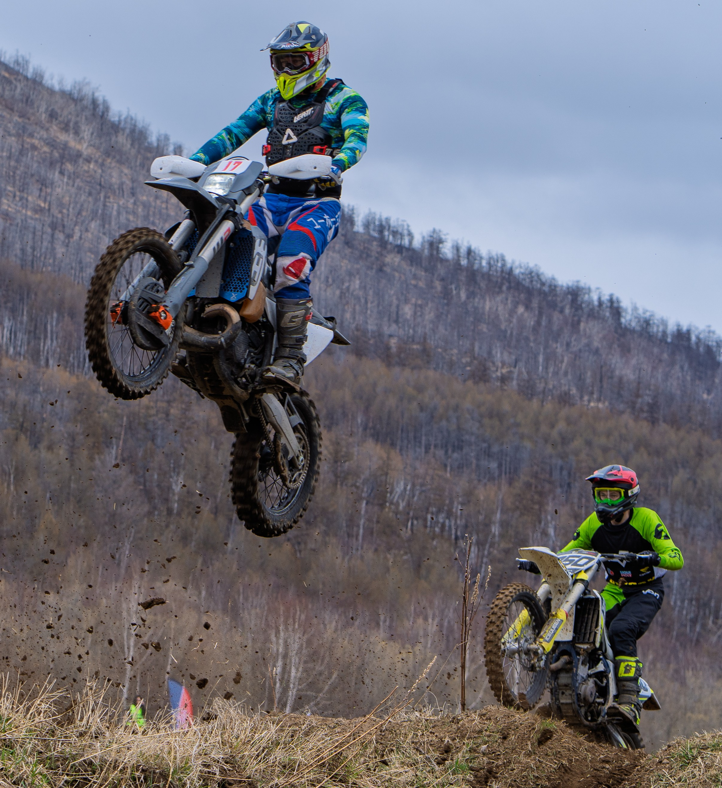 Мотогонки Эссо май 2025. Фотограф Ворошилов Дмитрий. Эссо. Камчатка