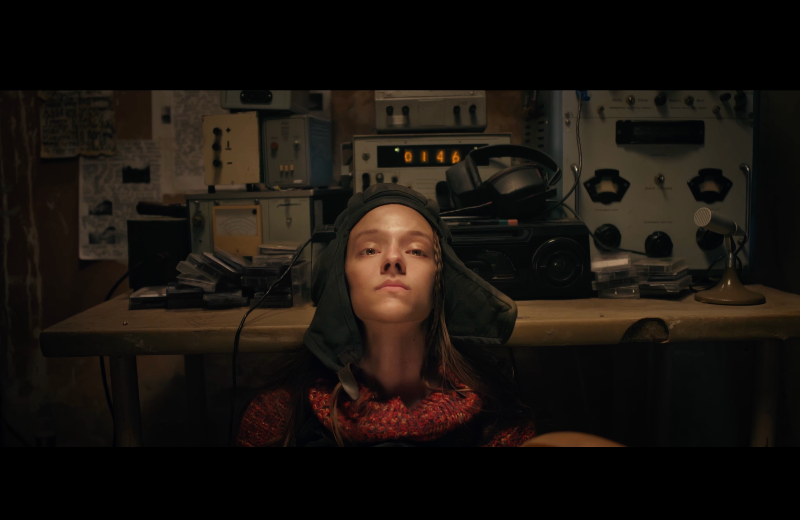 MEET SOMEONE / ВСТРЕТИТЬ ЧЕЛОВЕКА. DOP Yulia Popova