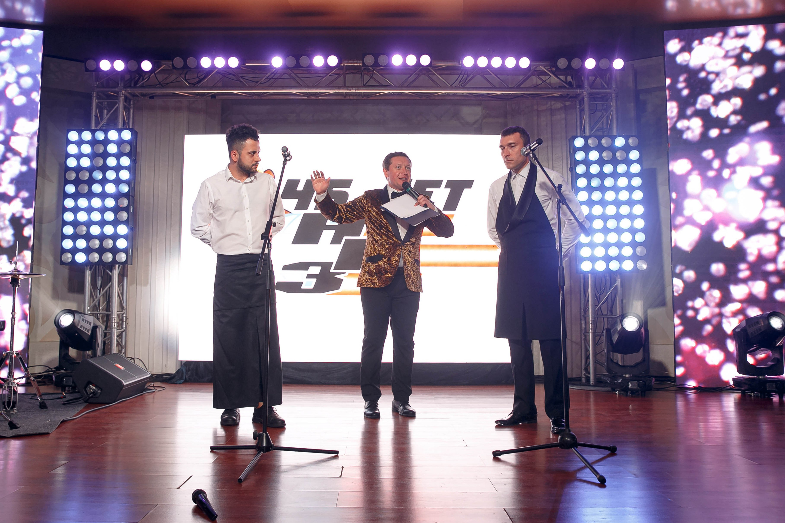 Банкет в ресторане «Волга». Ваш репортажный фотограф Артемий Антонов