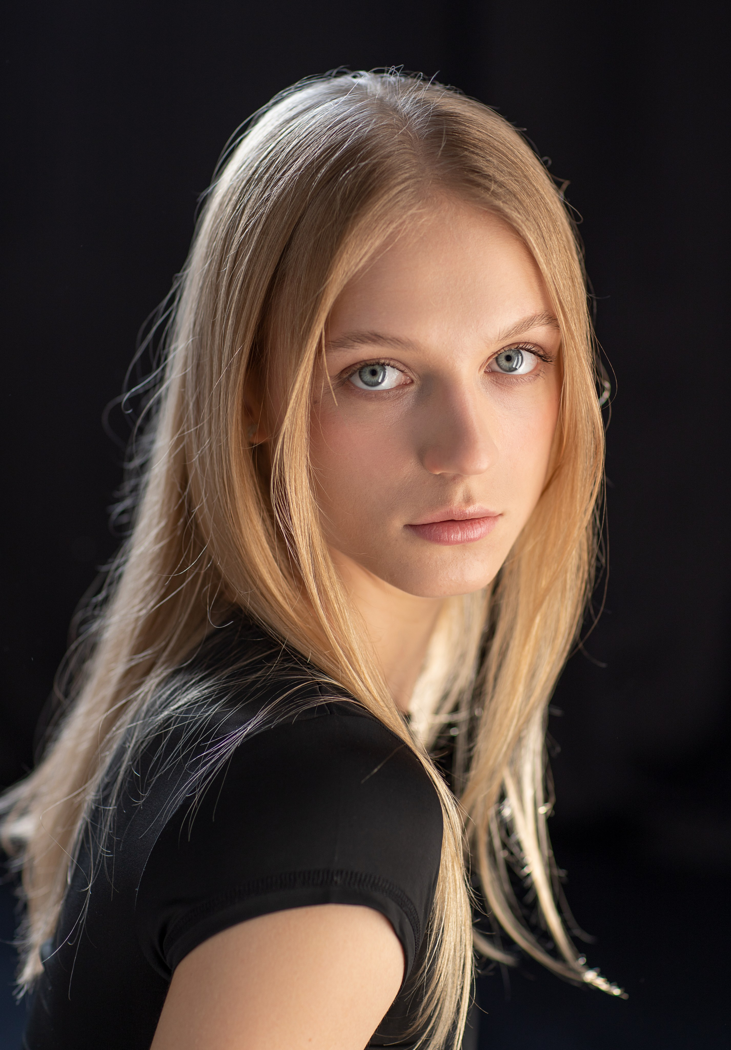 Настя Тольятти 173. Международное модельное материнское агентство «Open models»