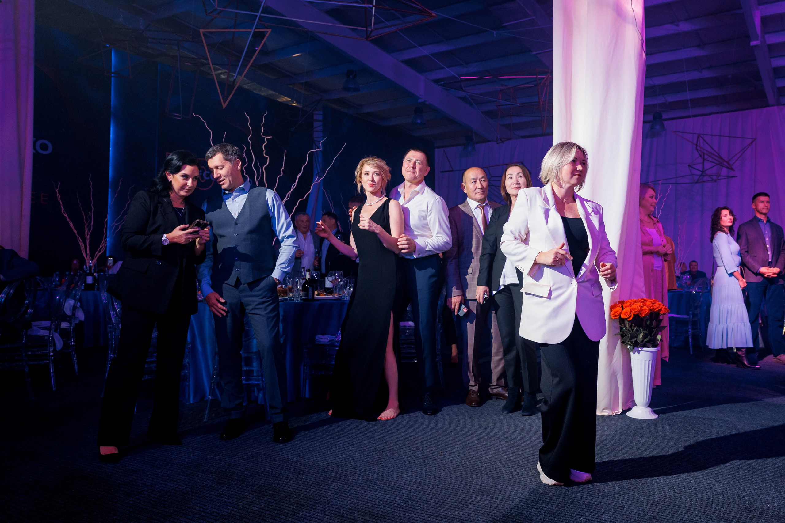 Юбилей компании «СЕРВИКО». Кадровик продакшн: Фото и видеосъемка форумов, конференций, масштабных событий в Иркутске