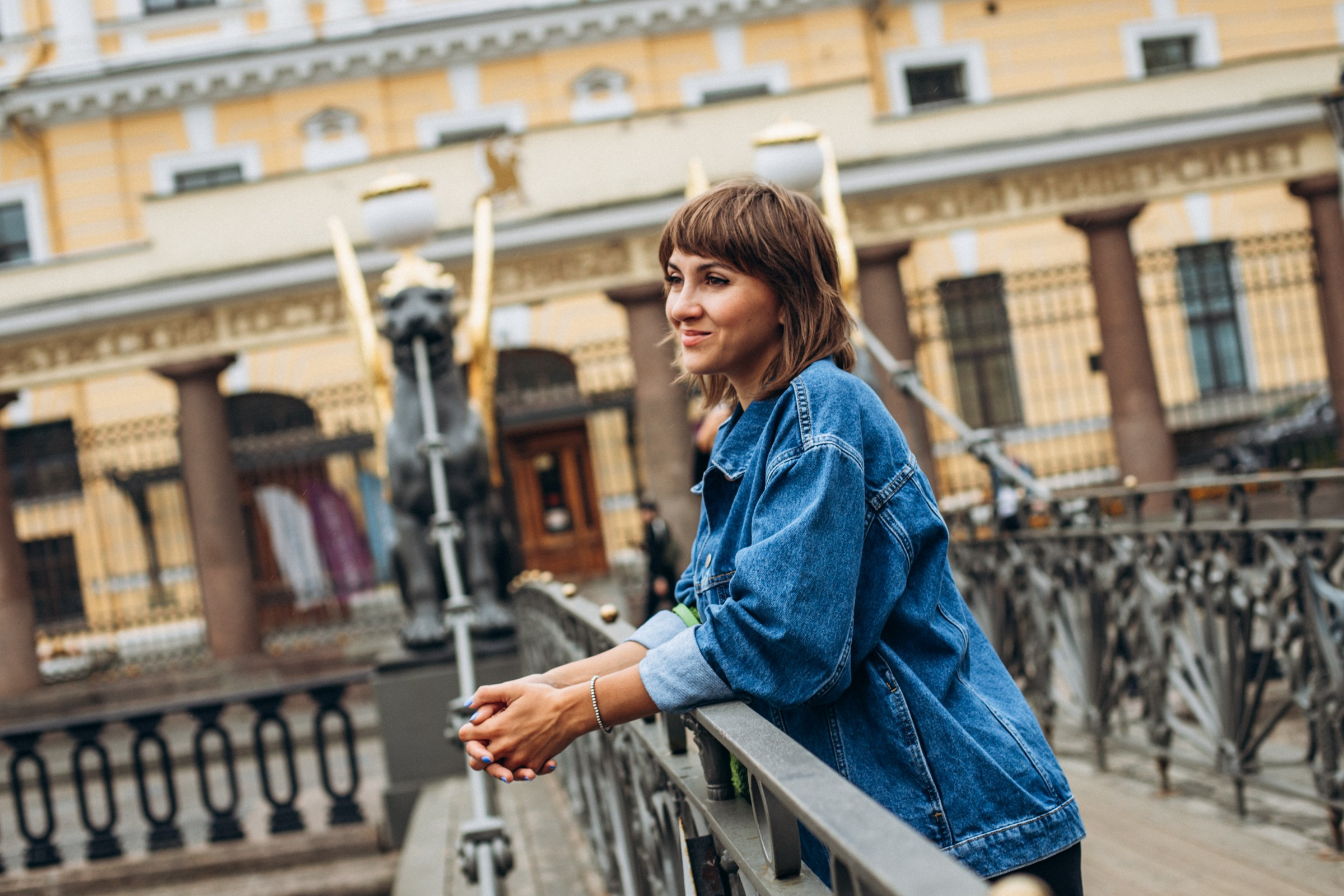 Ольга в августе. Фотопрогулка в Петербурге. Индивидуальный и семейный фотограф в Санкт-Петербурге