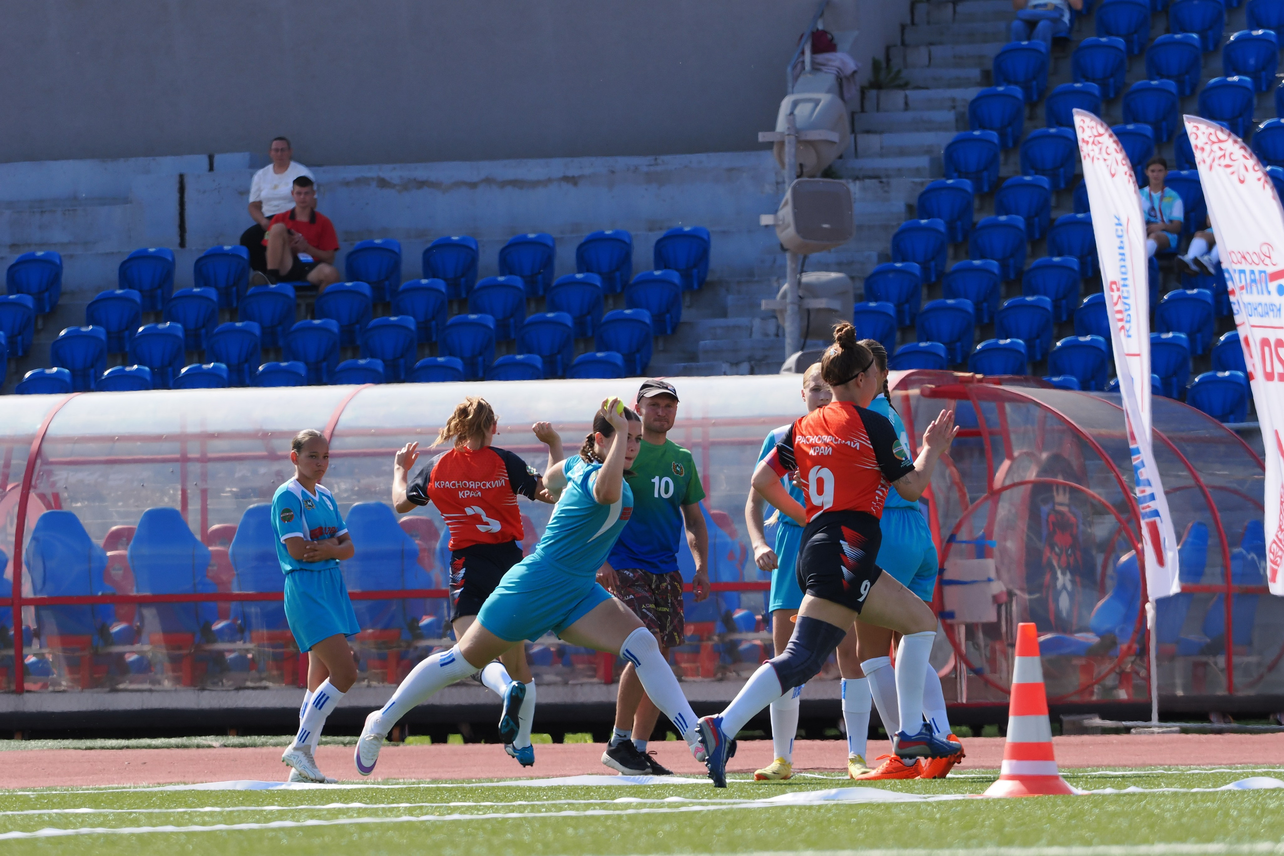 Всероссийские соревнования по русской лапте. Репортажный фотограф Алексей Козьмин