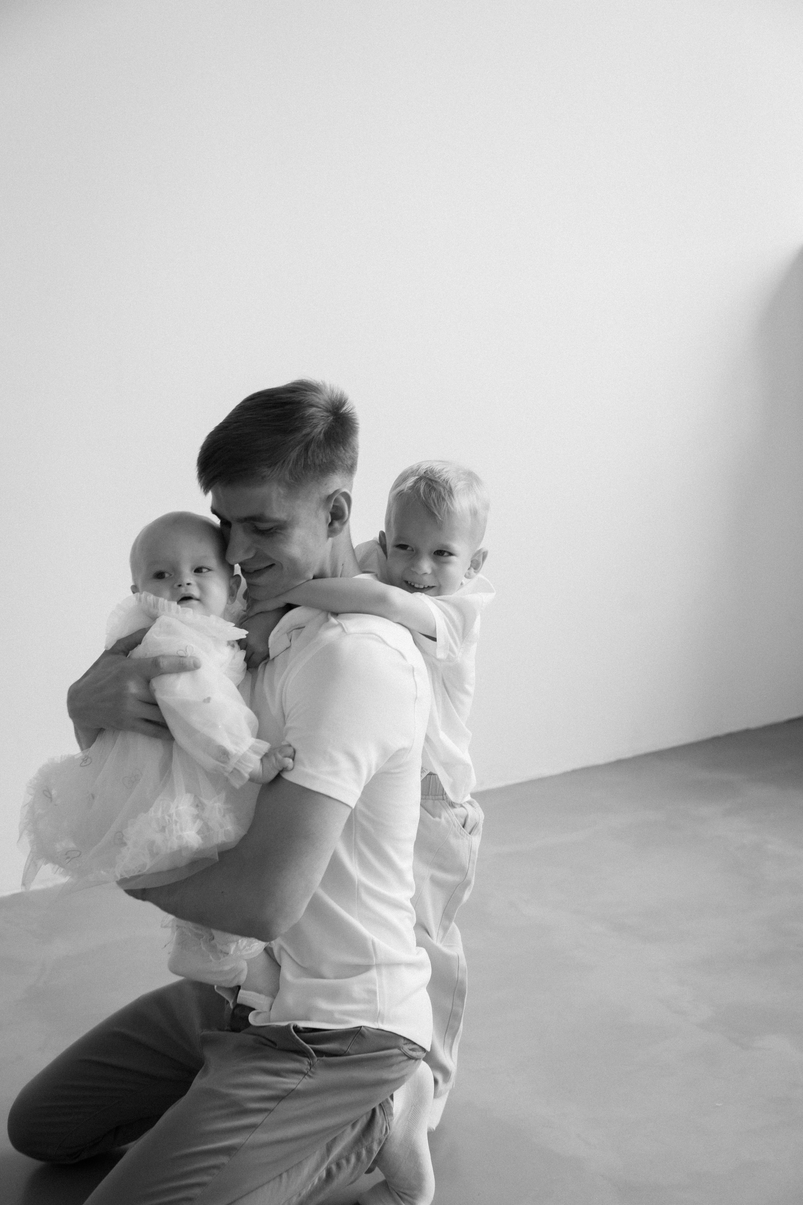 Павел + Анастасия + Демьян + Агата. Семейный и детский фотограф Юлия Шох