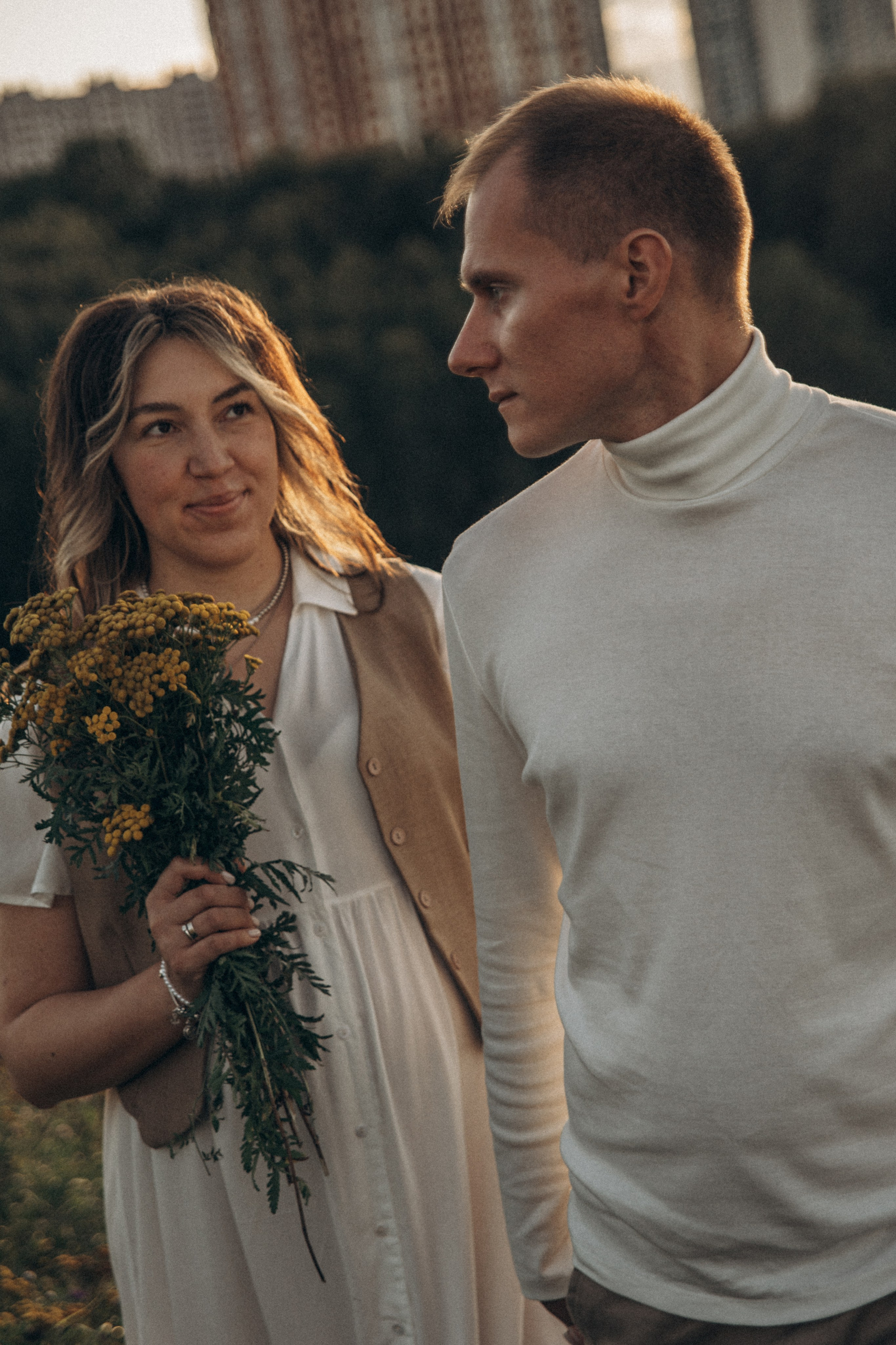 На холмах. Гаврилова Настя семейный фотограф lifestyle в Москве