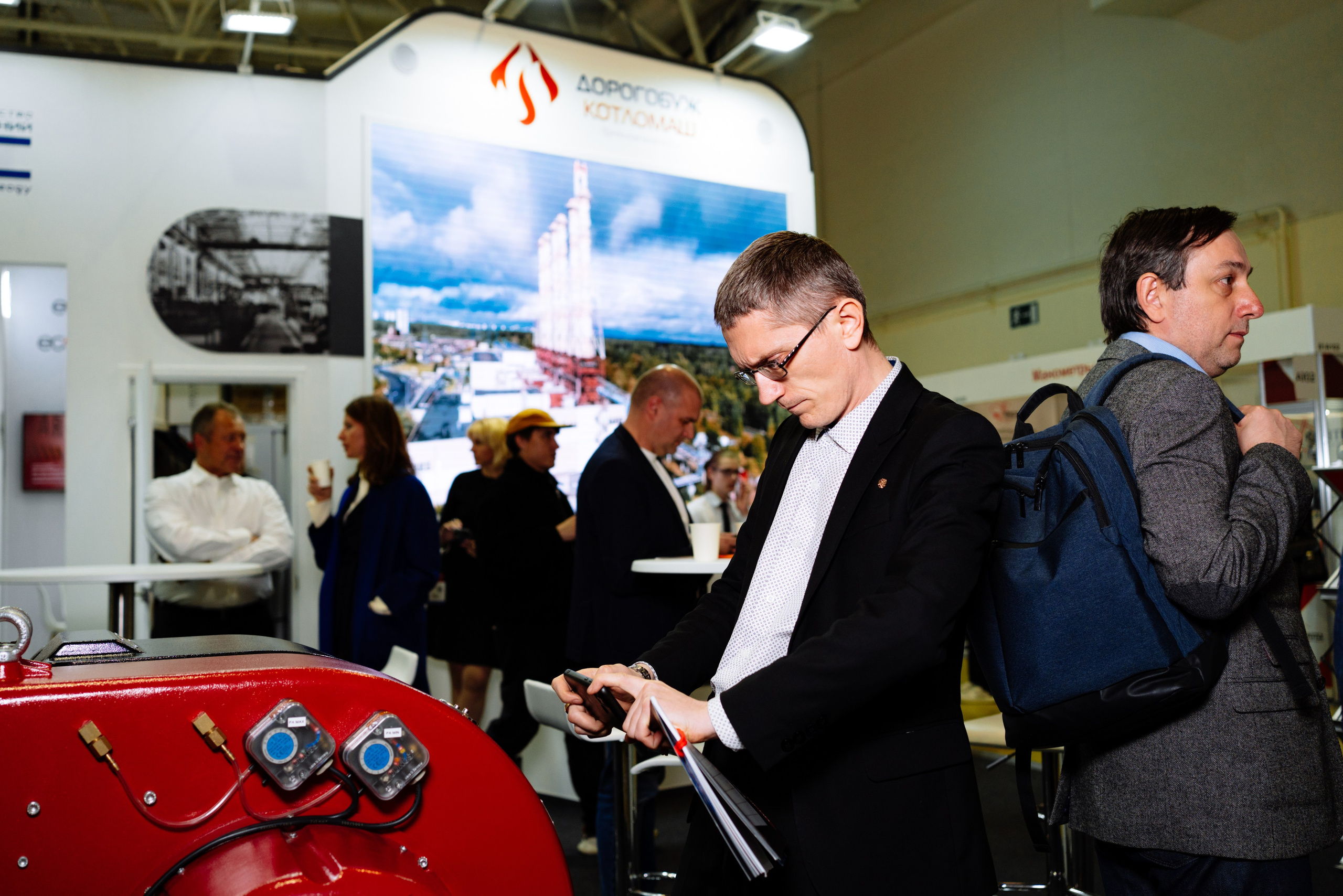 Heat & Electro Machinery Expo (стенд группы компаний ЕКС). Репортажный и портретный фотограф Алексей Полячек