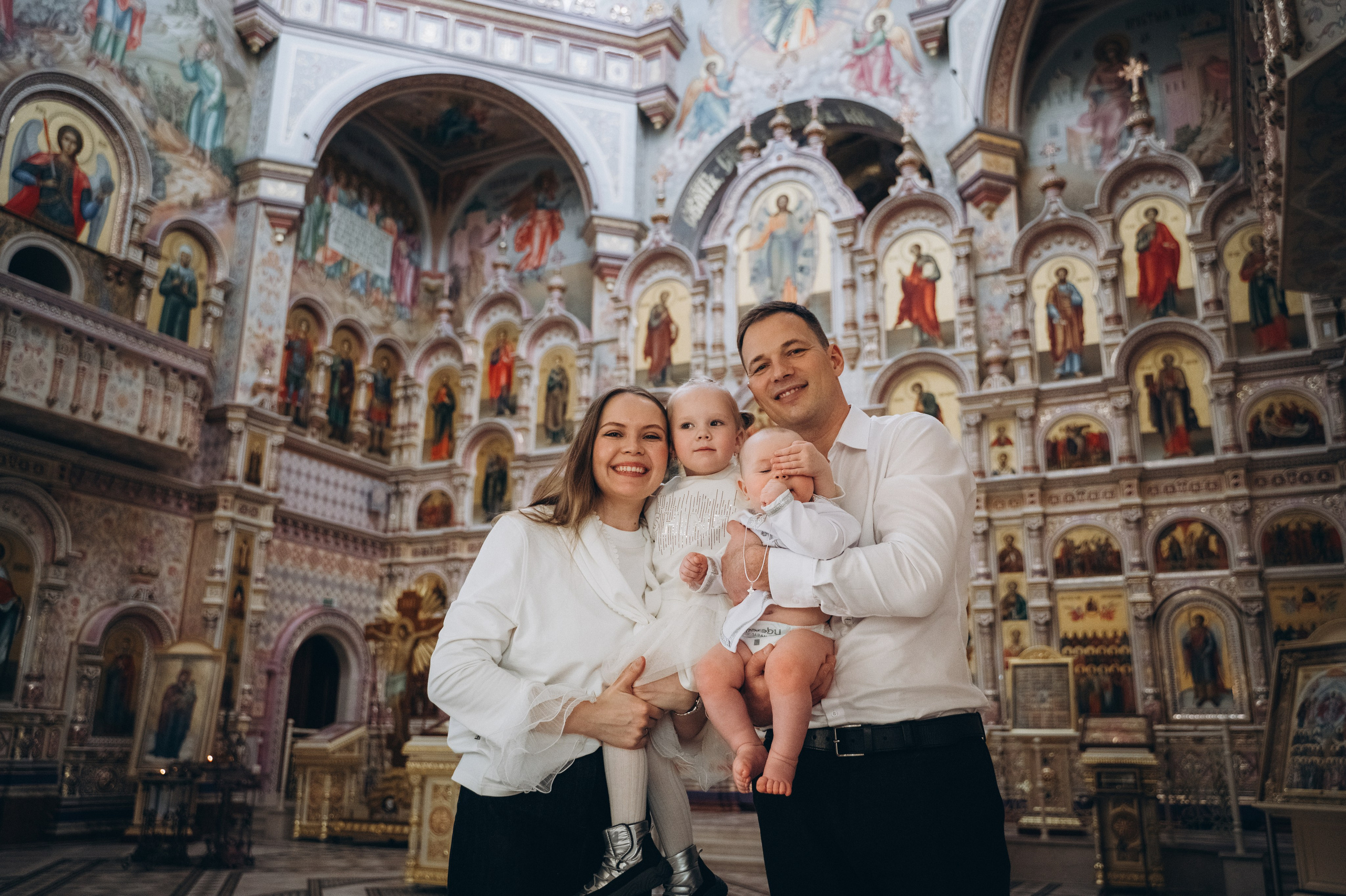 Крещение Фёдора (Храм Всех Святых) криптовый. Семейный фотограф в Минске Дарья Дреко