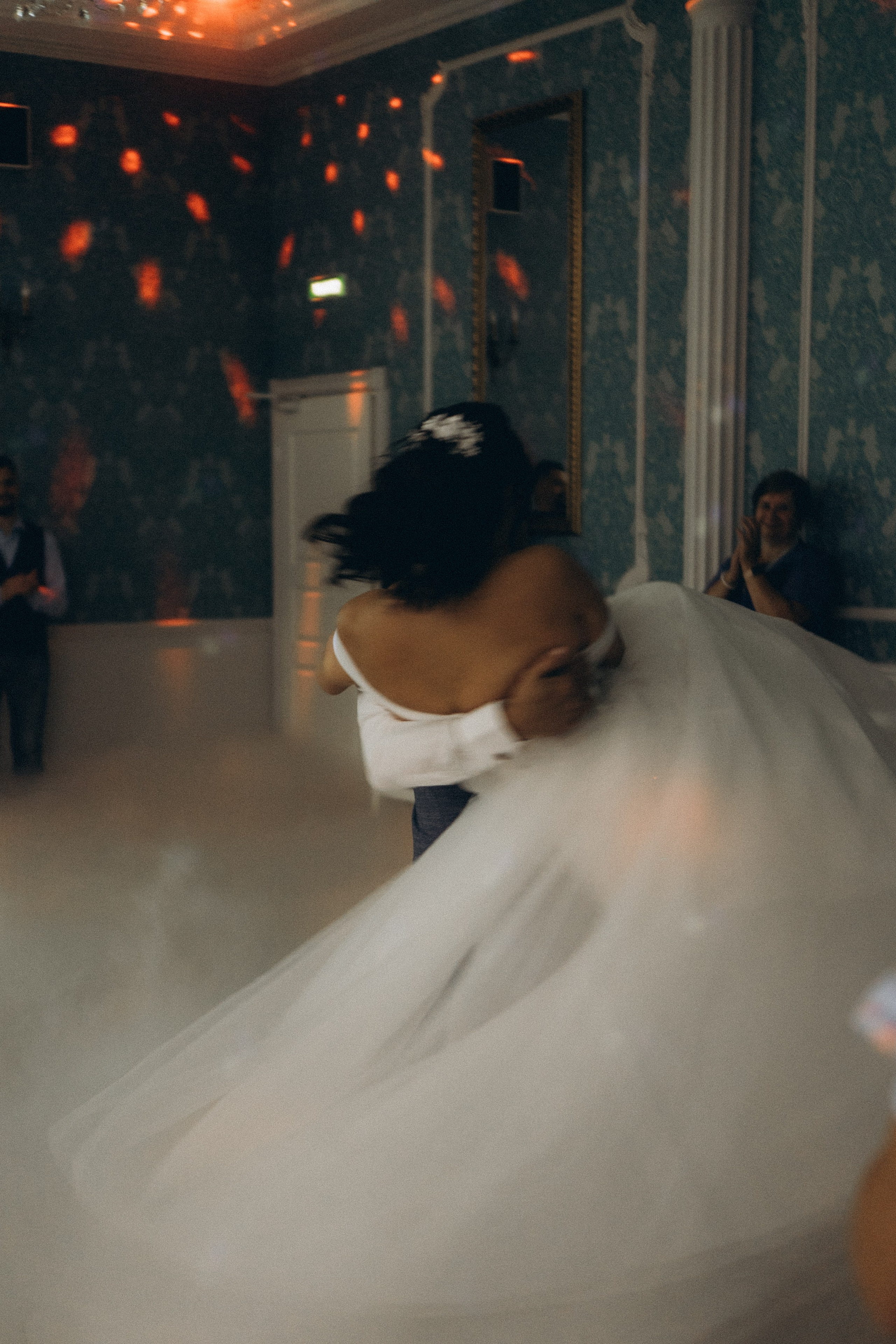 ТАНЕЦ ЖЕНИХА И НЕВЕСТЫ. Профессиональный фотограф, Санкт-Петербург — Виктория Богомолова