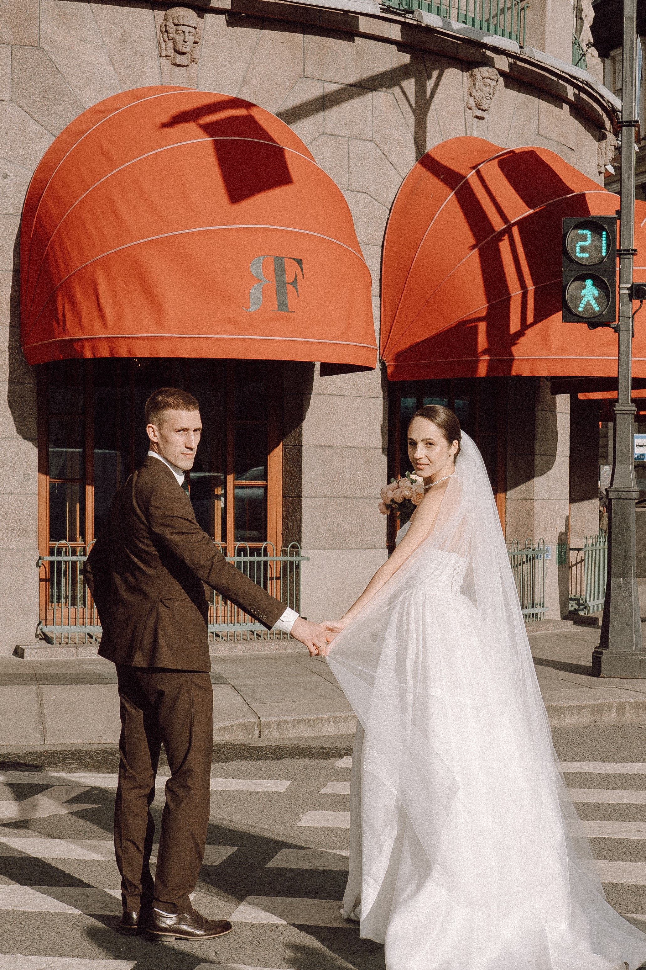 ЗАГС И ПРОГУЛКА 2 ЧАСА. Профессиональный фотограф, Санкт-Петербург — Виктория Богомолова