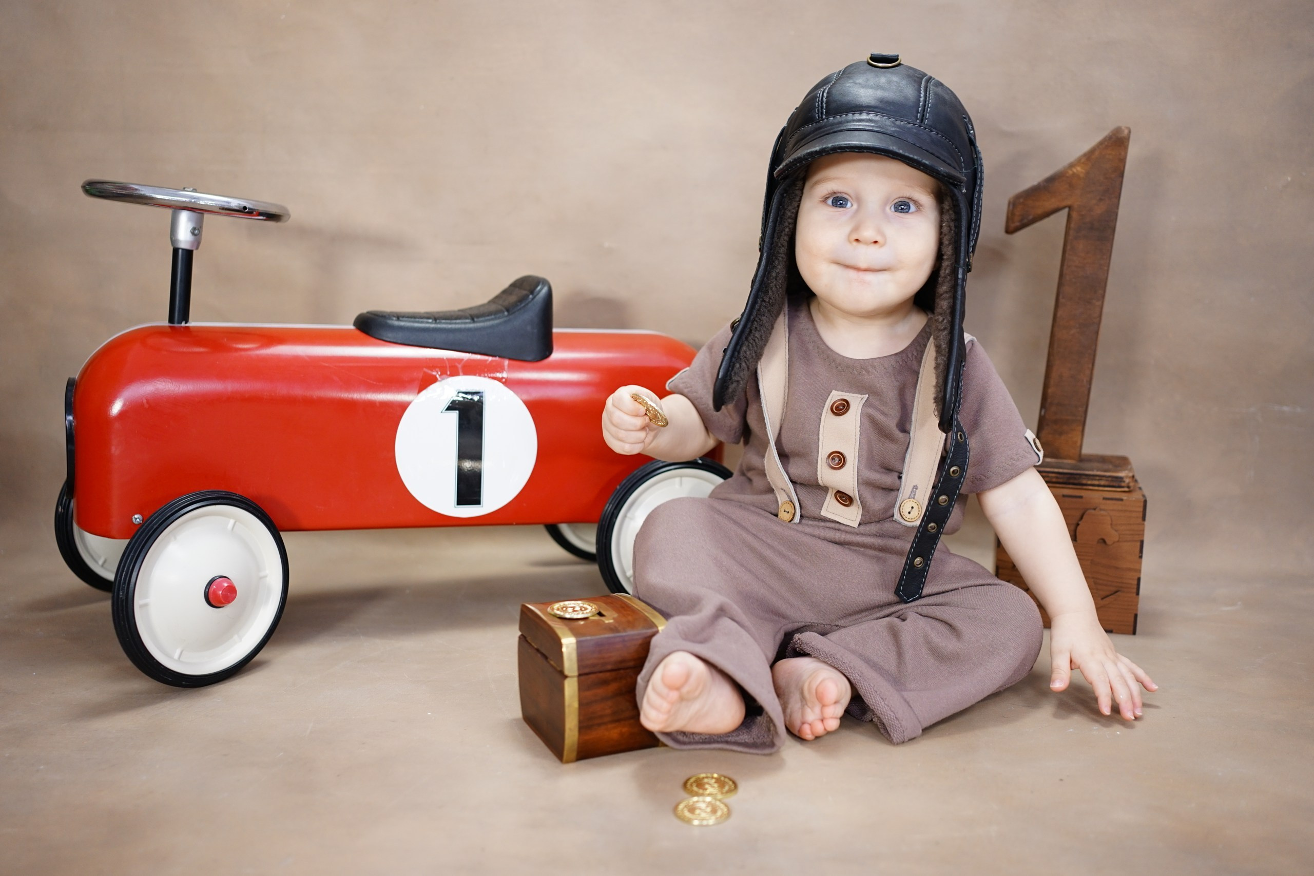 Фотосессия на Годик для Мальчиков. Детская Фотостудия ГОДОВАСИКИ в Санкт-Петербурге фотосесия на годик