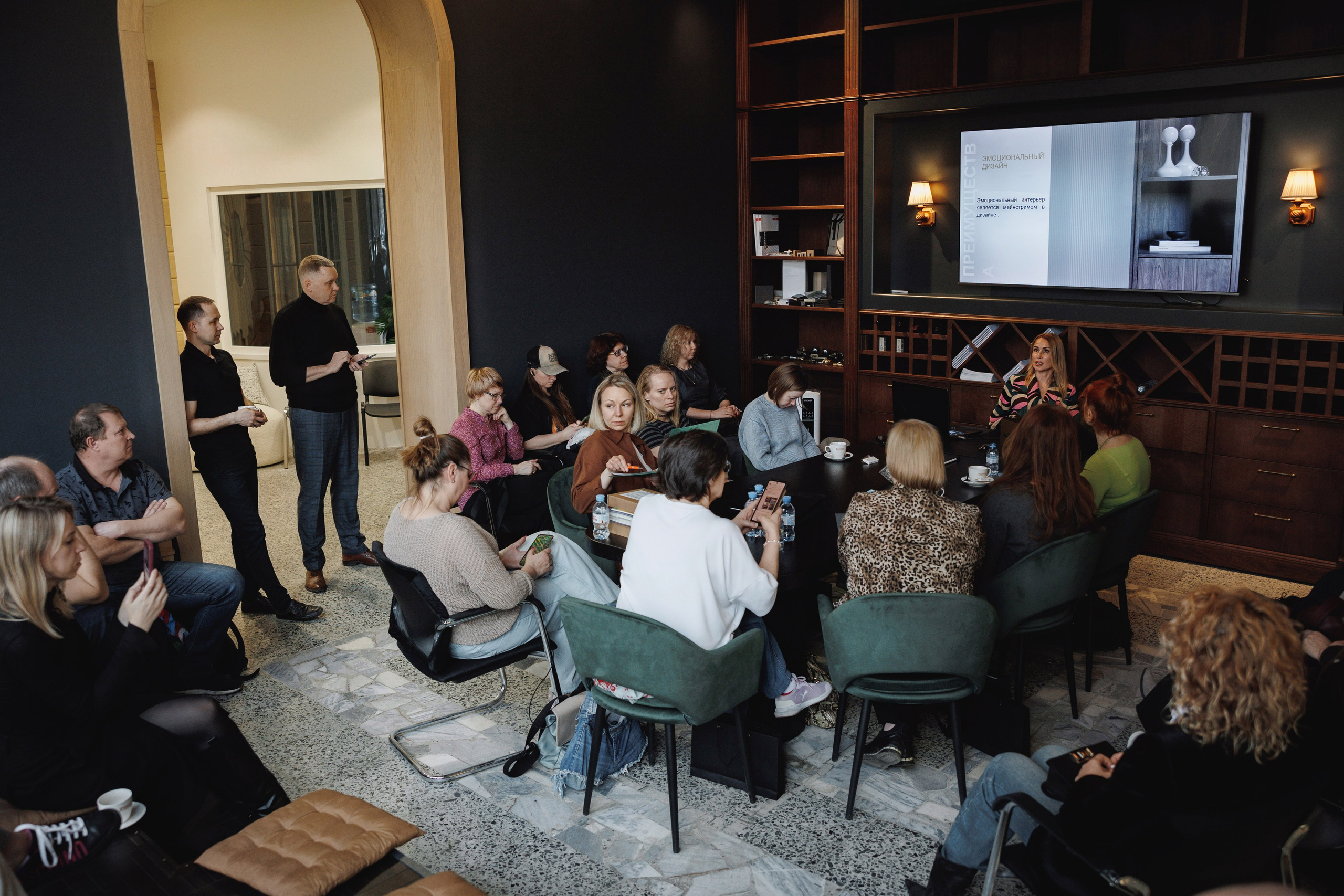Круглый стол. Свадебный фотограф в Санкт-Петербурге Александр Пащенко
