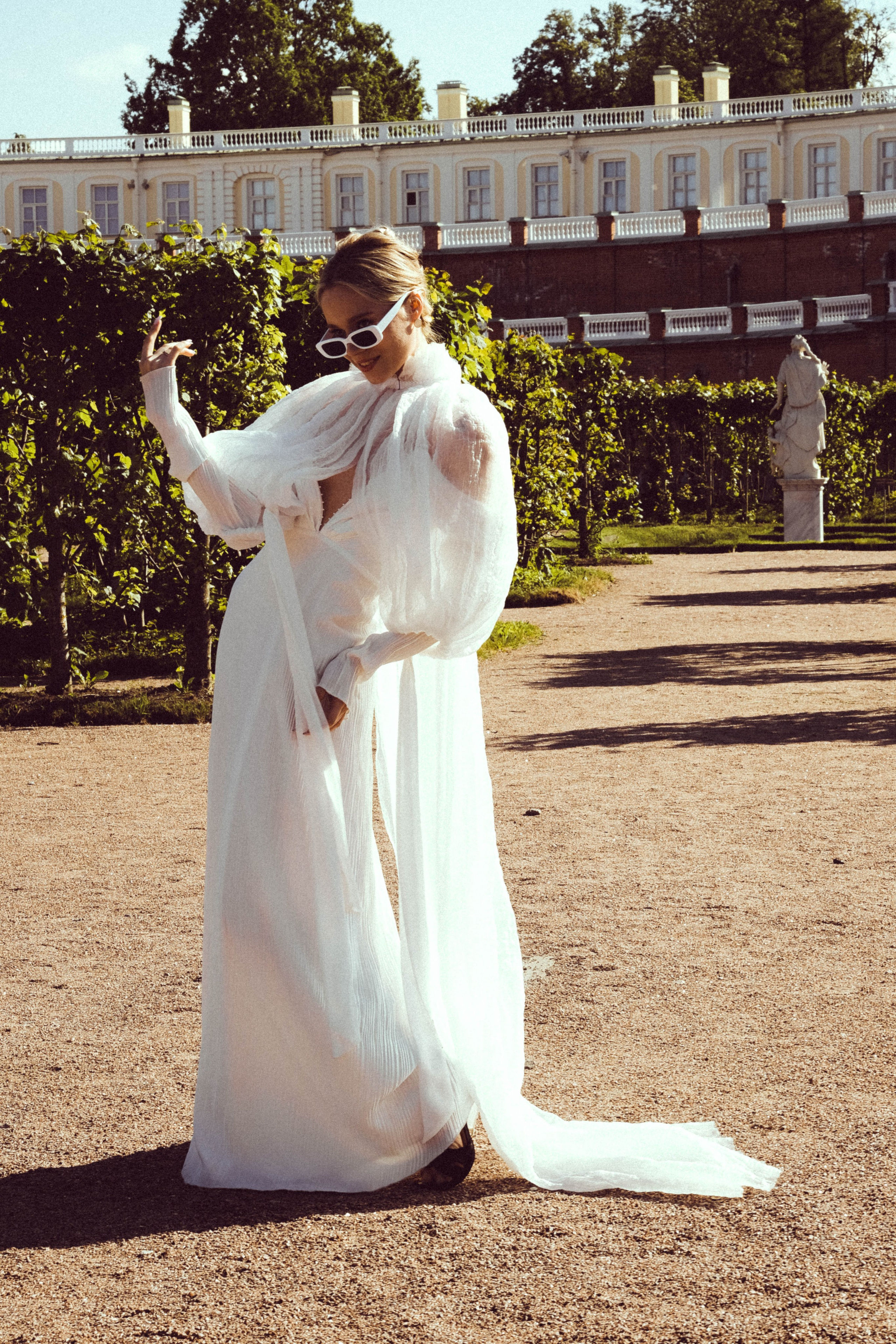 СВАДЕБНАЯ СЬЕМКА В ПАРКЕ ОРАНИЕНБАУМ. Профессиональный фотограф, Санкт-Петербург — Виктория Богомолова