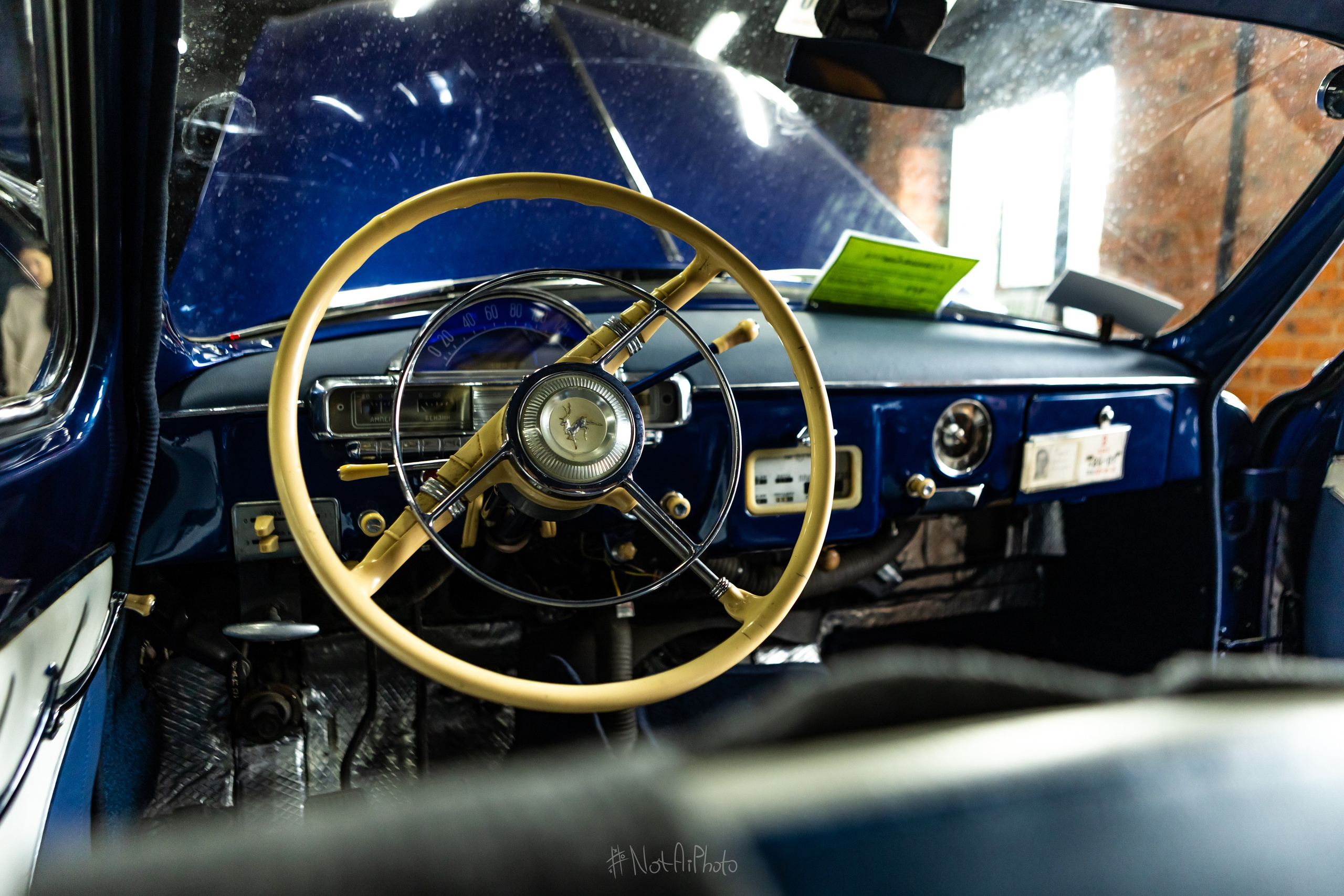 Съемка тактильного авто-музея. #NotAiPhoto — автомобильный фотограф