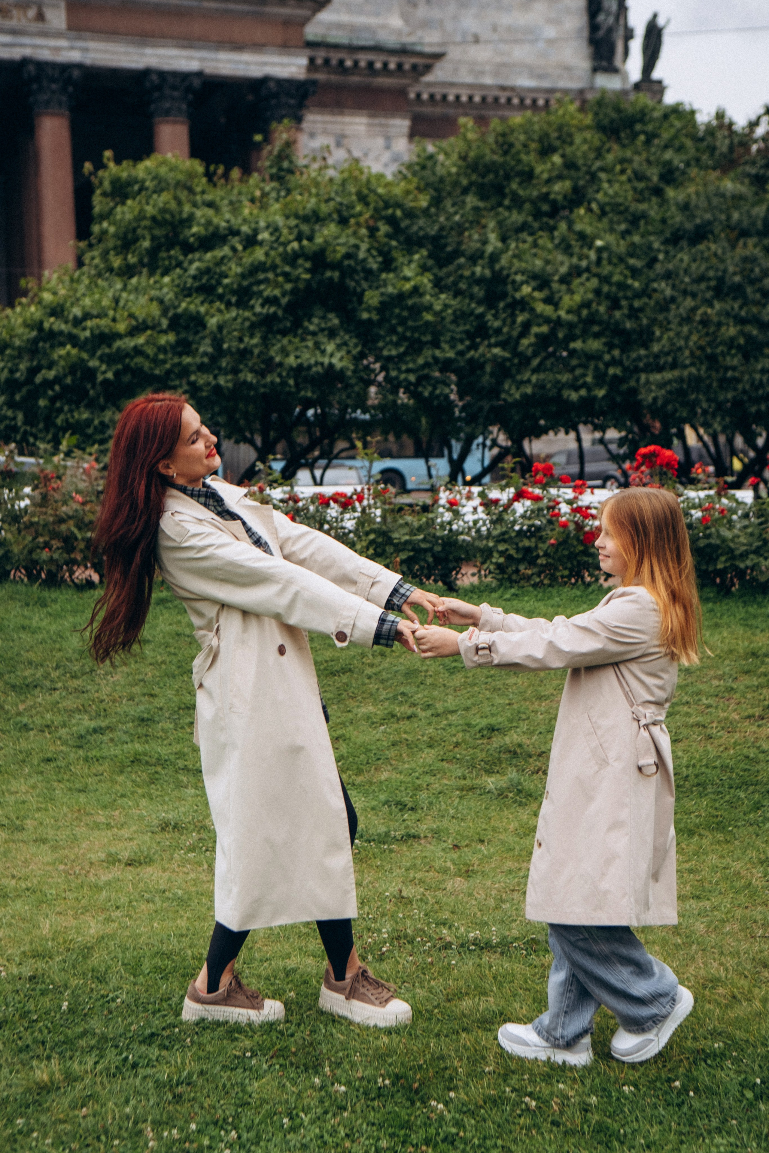 Семейная прогулочная фотосессия в Санкт-Петербурге. Фотограф в Санкт-Петербурге Кристина Брянская