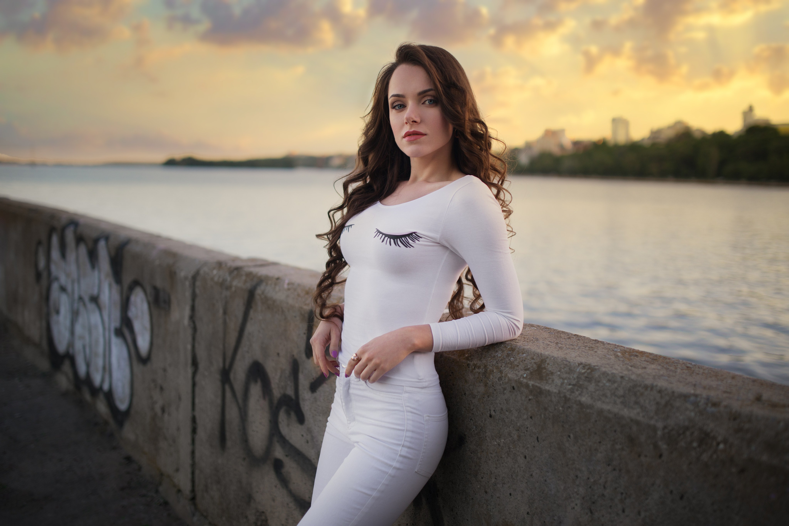 Фотопрогулка на катере с Екатериной для «себя»