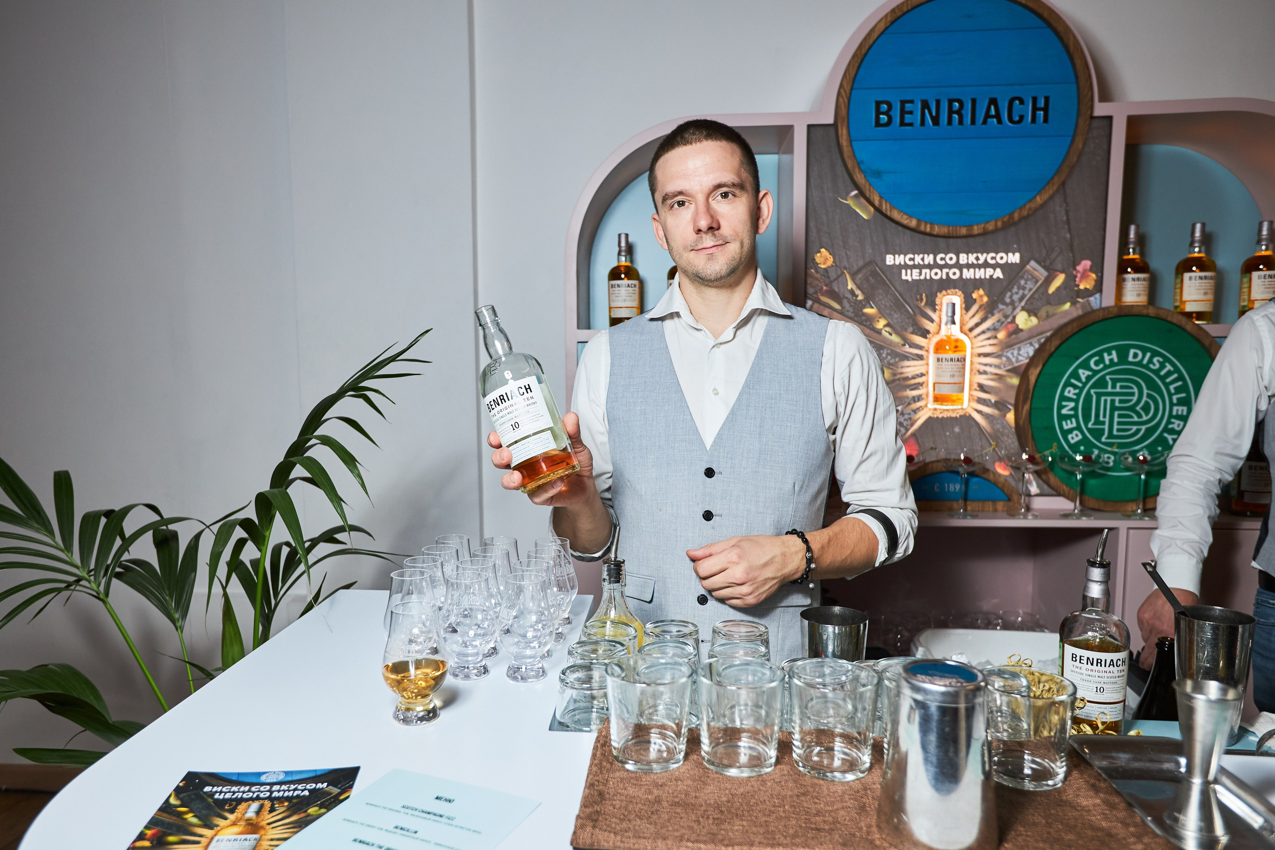 28. Фотограф Недорез Александр в Москве. Репортаж на ваших мероприятиях