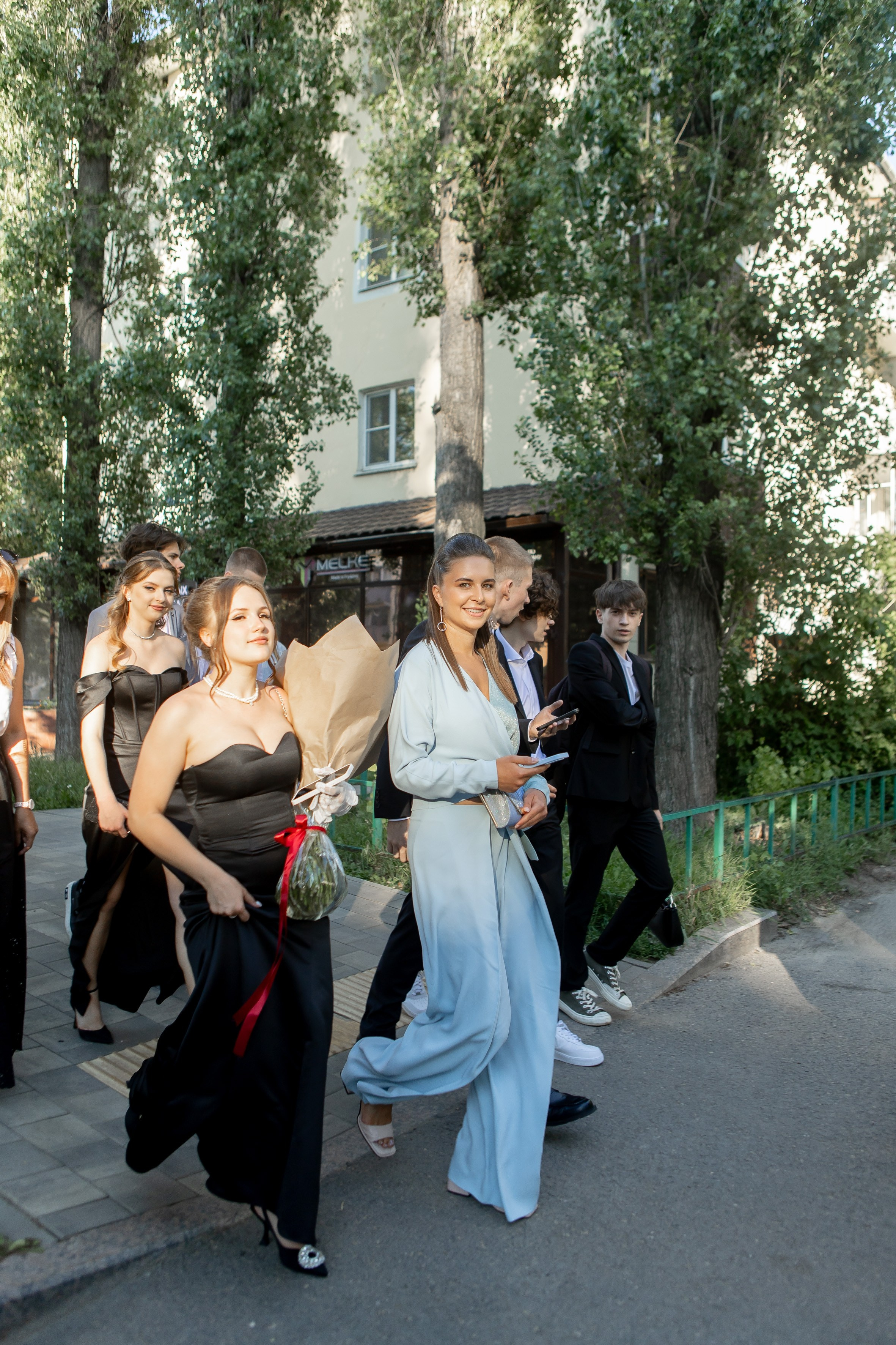 Выпускной Гимназия 12 2024 г. Свадебный и портретный Фотограф в Липецке Дмитрий Котюков