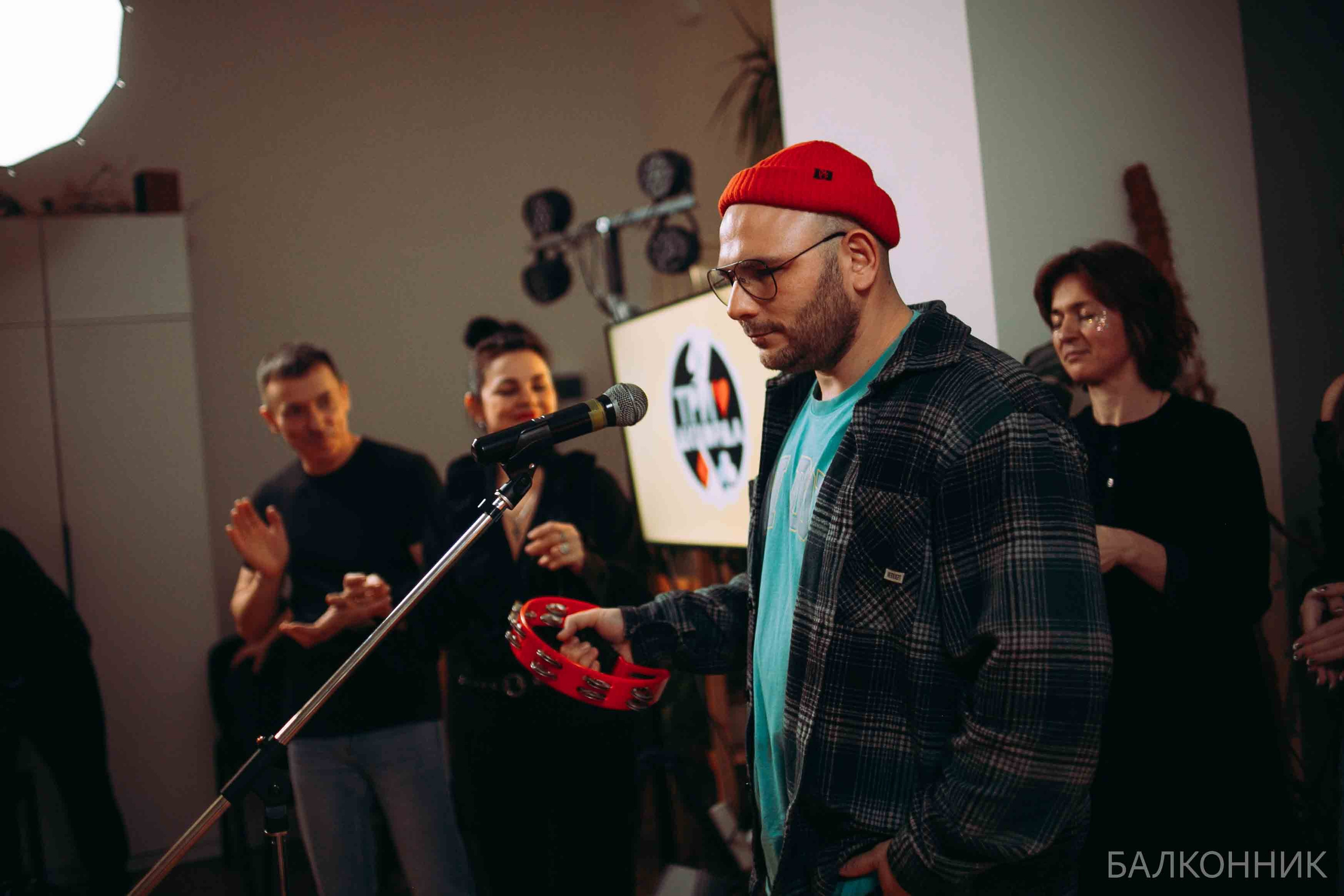 «Балконник». Ваш репортажный фотограф Артемий Антонов