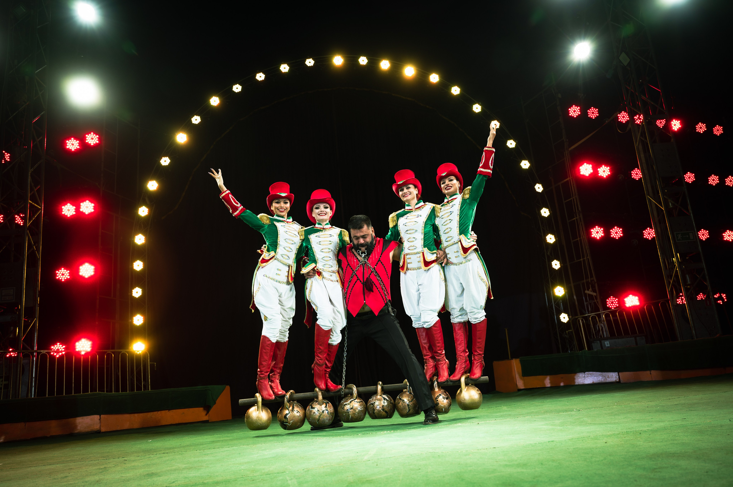 Шоу. Мария Черных — портретный и семейный фотограф в Краснодаре