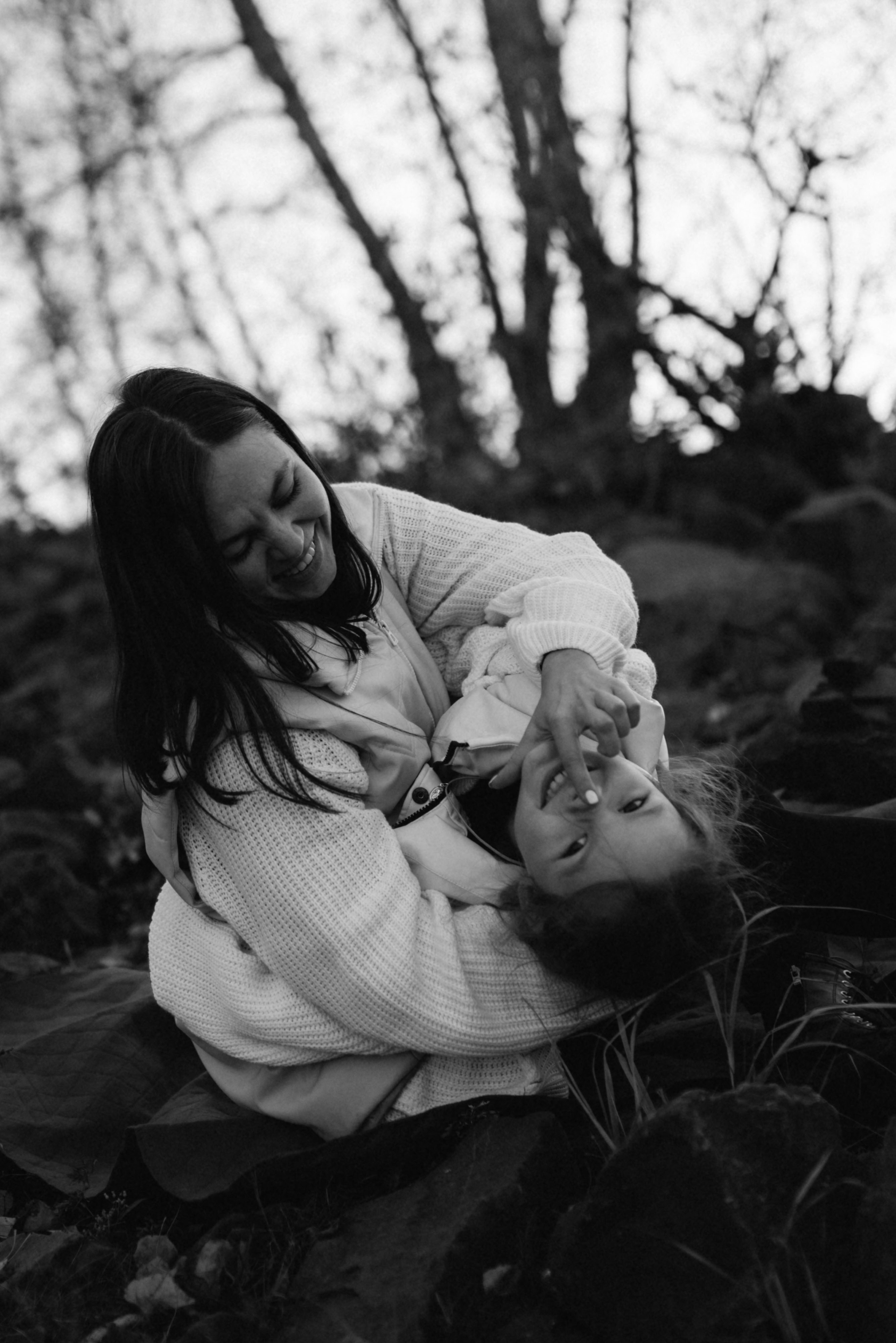 Катя и Варя (маяк). Семейная фотосессия в Новосибирске от фотографа Ольги Коваль