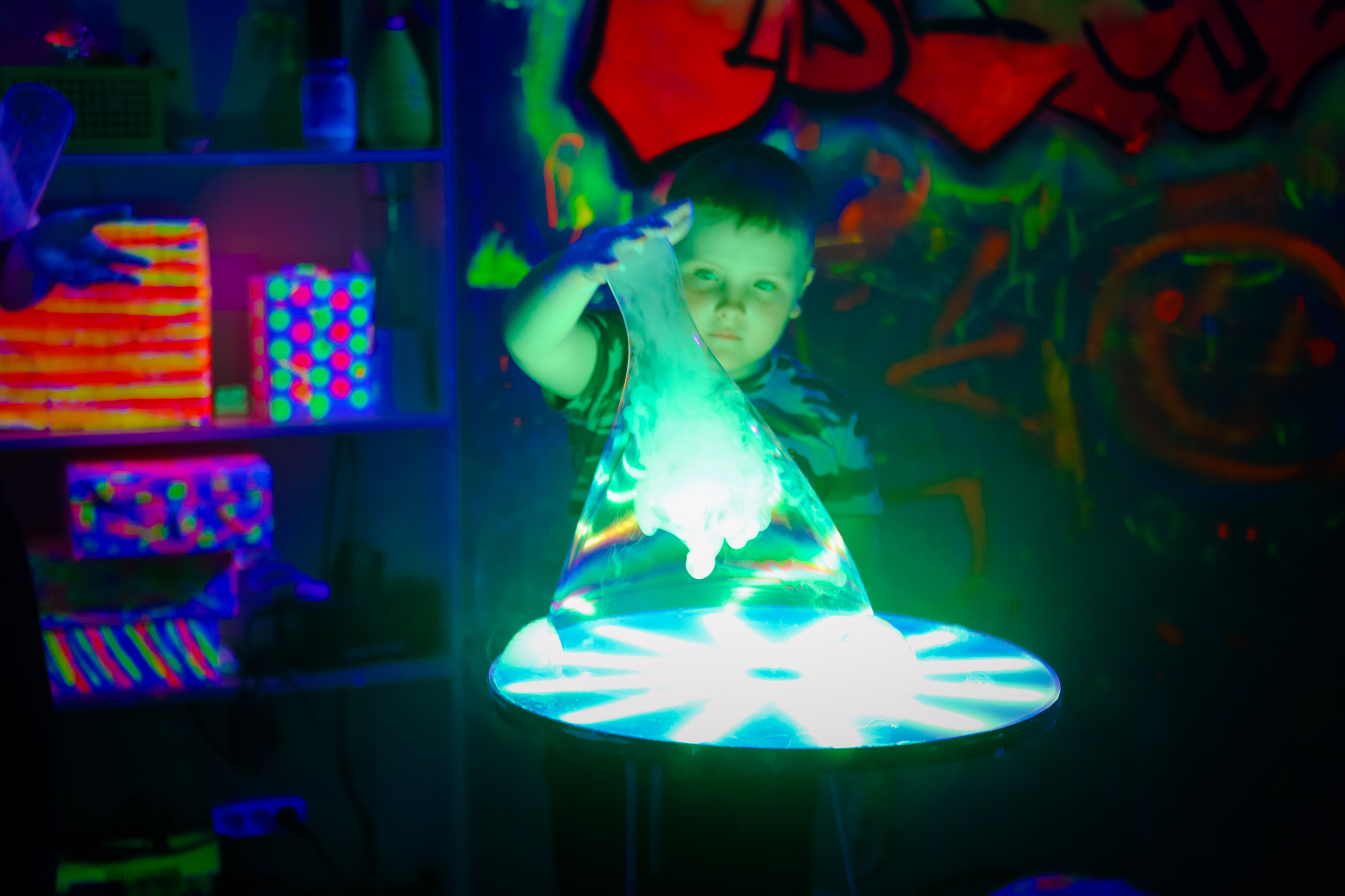 Алиса в Неоне. Семейный и свадебный фотограф во Владивостоке Аня Смецкая