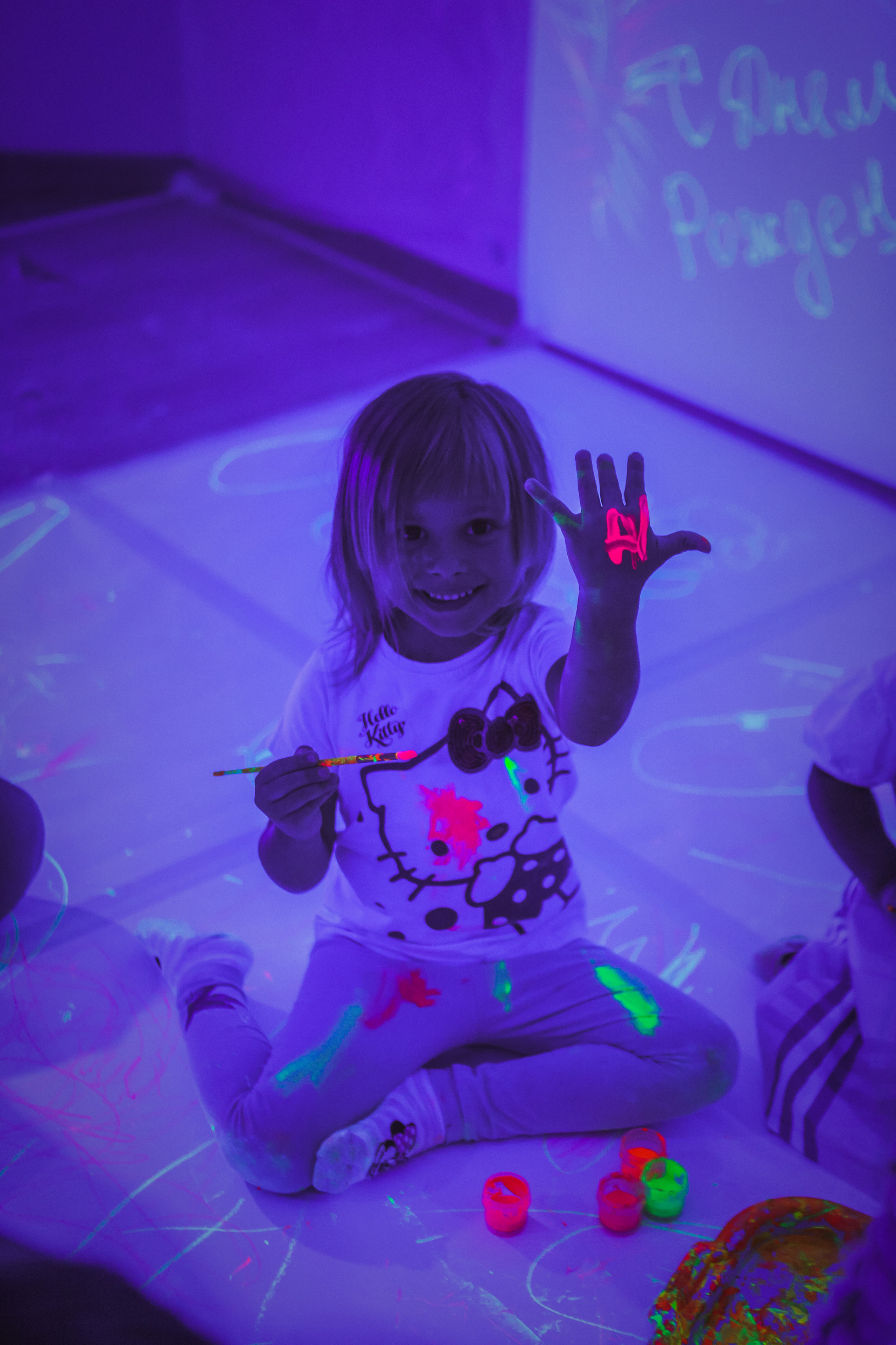 Неоновое день рождение Ульяны. Семейный и свадебный фотограф во Владивостоке Аня Смецкая