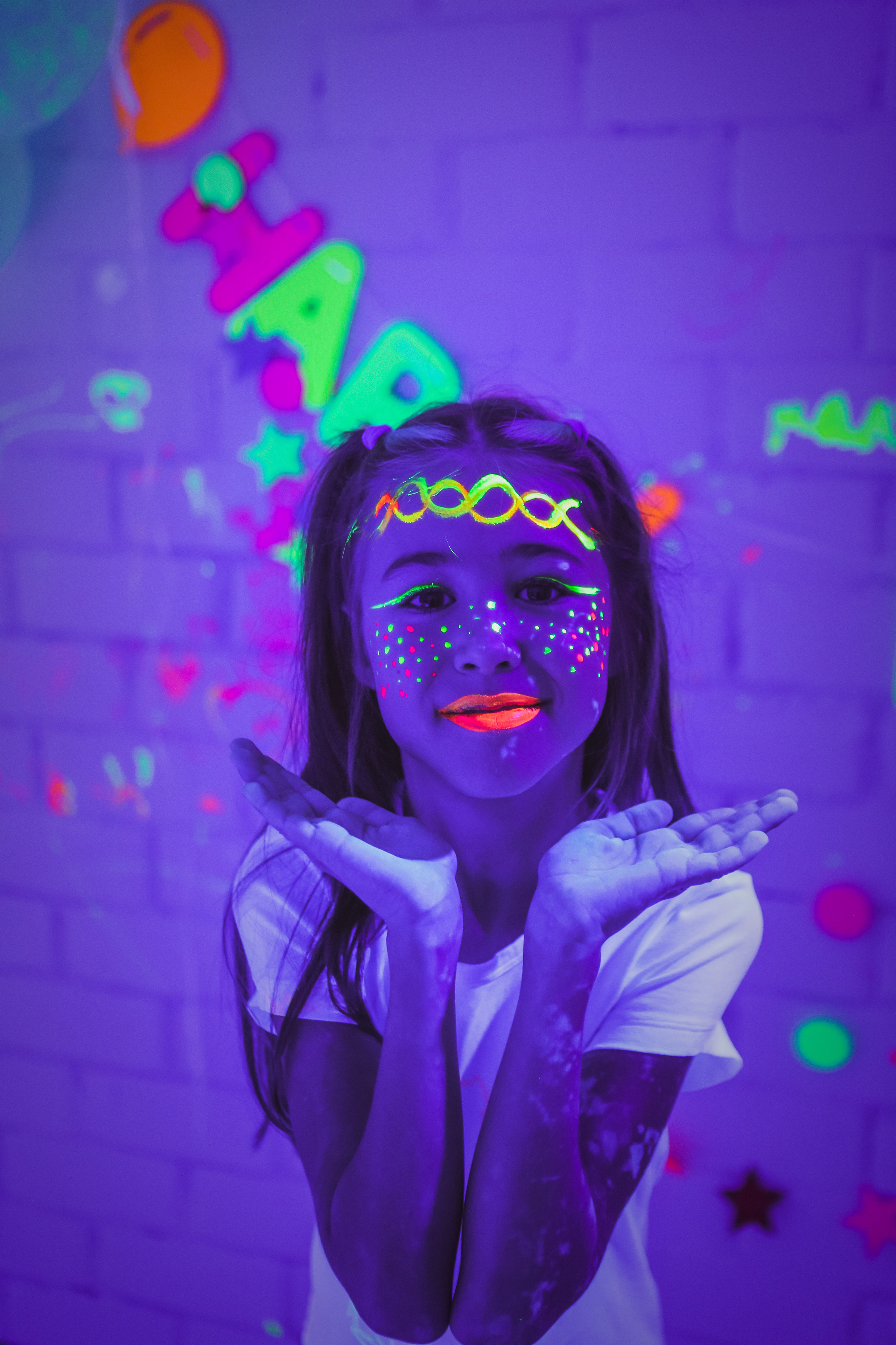 Неоновое день рождение Ульяны. Семейный и свадебный фотограф во Владивостоке Аня Смецкая