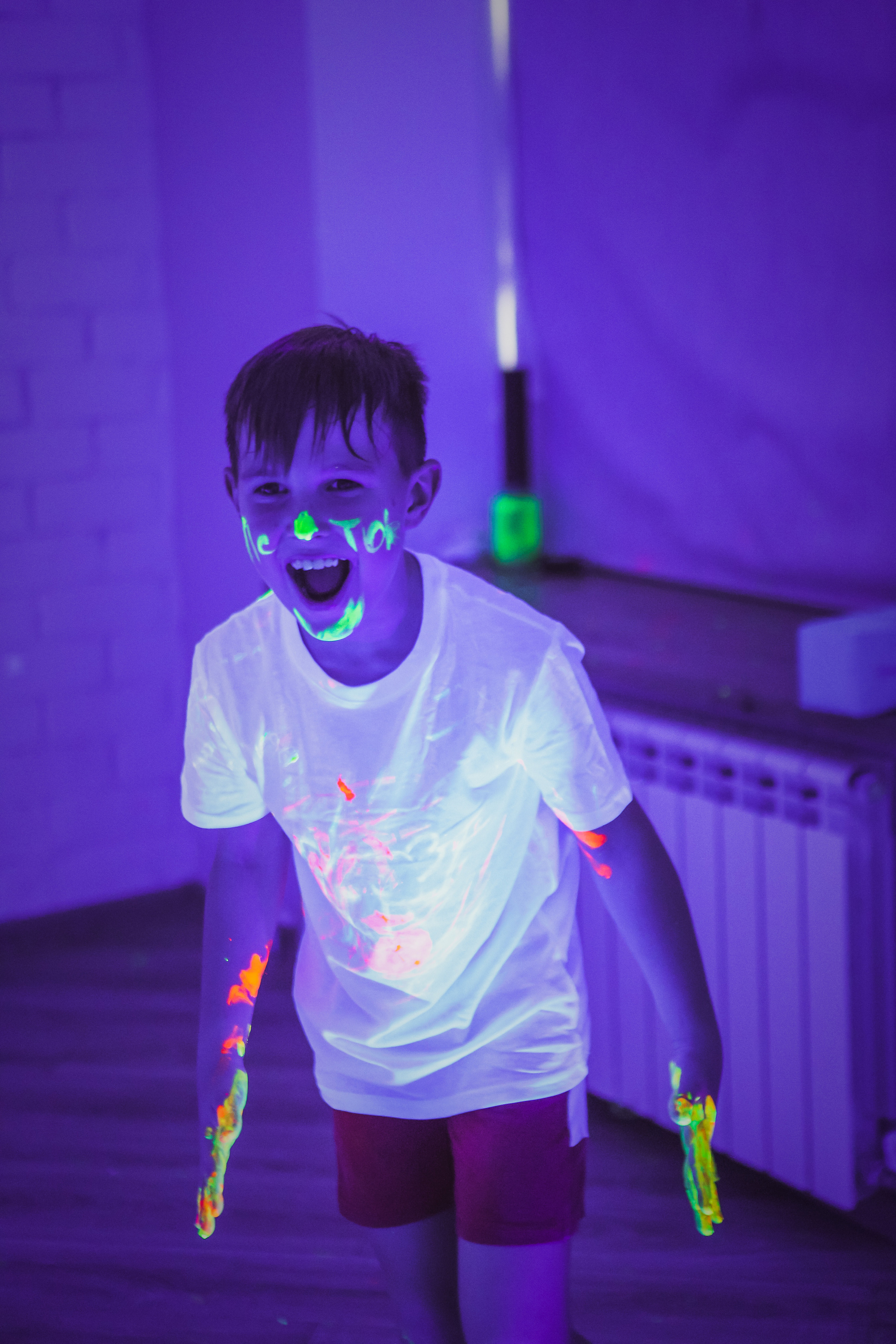 Неоновое день рождение Ульяны. Семейный и свадебный фотограф во Владивостоке Аня Смецкая